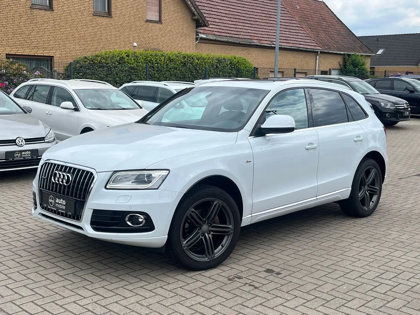 Audi Q5 2.0 TDI | Quattro | S-Line | Pano | TÜV neu Wit - 1