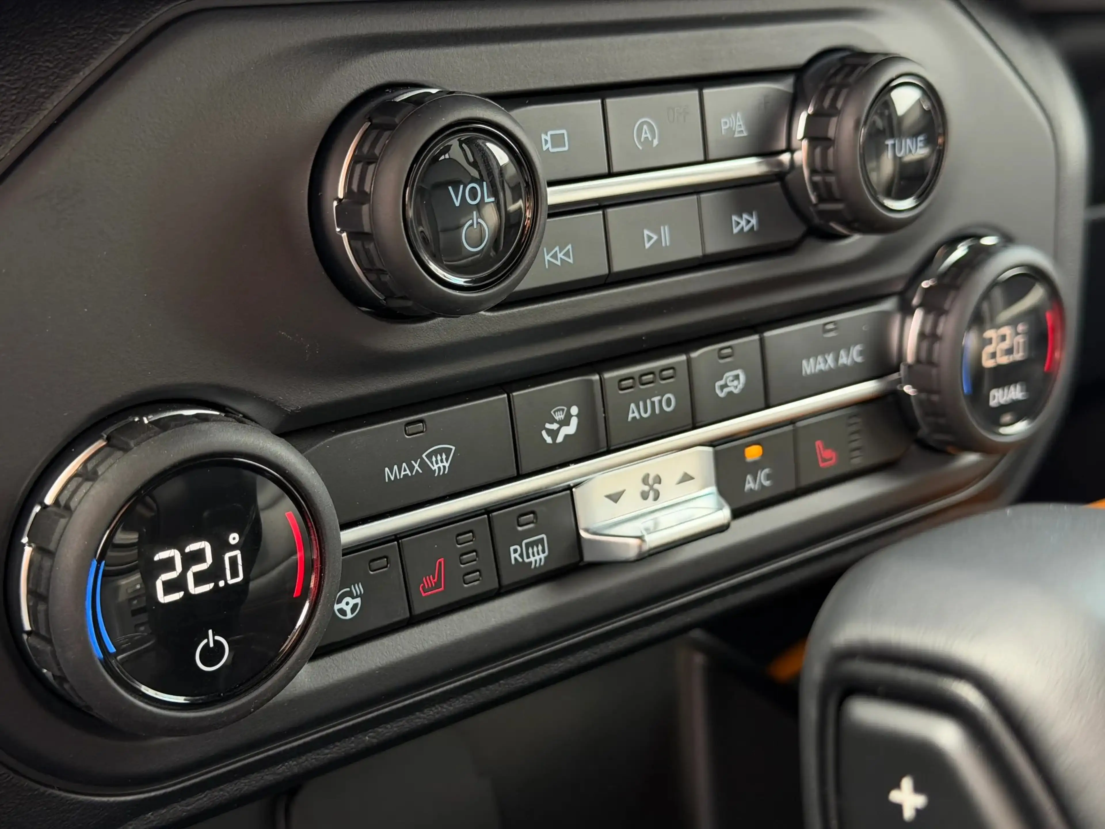 Ford Bronco Bronco 2.7 V6 Badlands e-4WD *B&O*Kamera*ACC* — photo 42