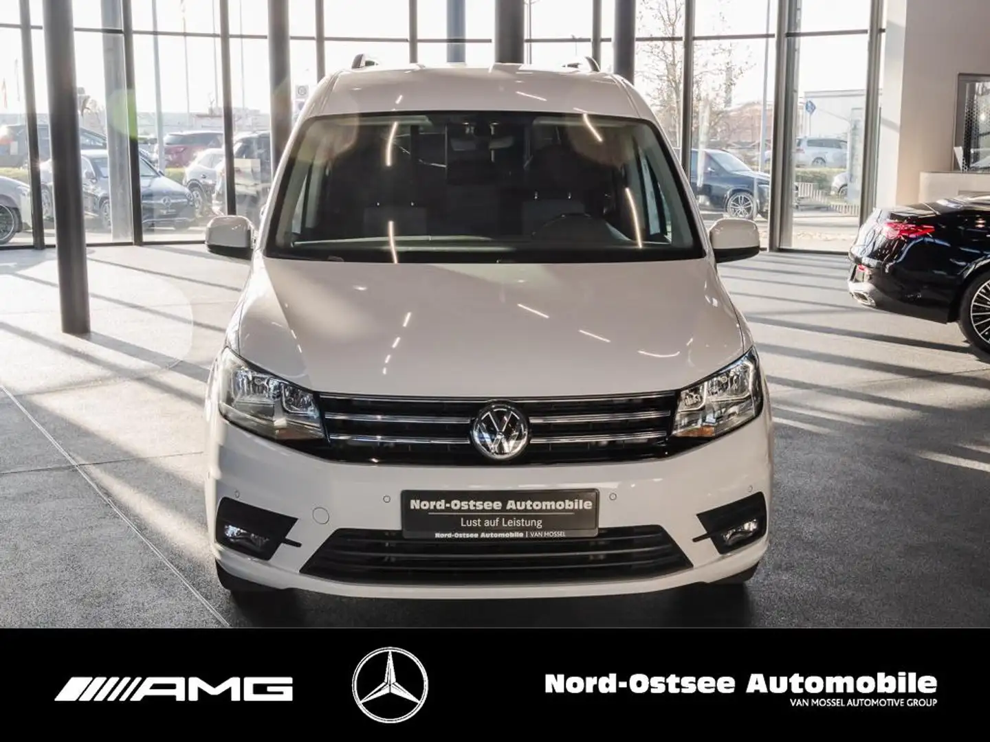 Volkswagen Caddy MAXI COMFORTLINE AHK KLIMA STDHZG PDC Blanc - 2