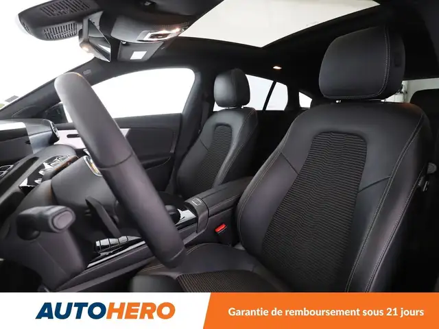Mercedes-Benz Cla view 10