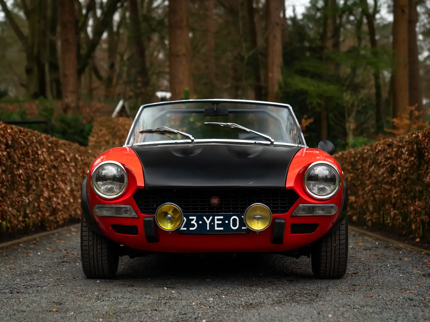 Fiat 124 Spider Abarth Rally | One of 955 | Well maintained Rouge - 2