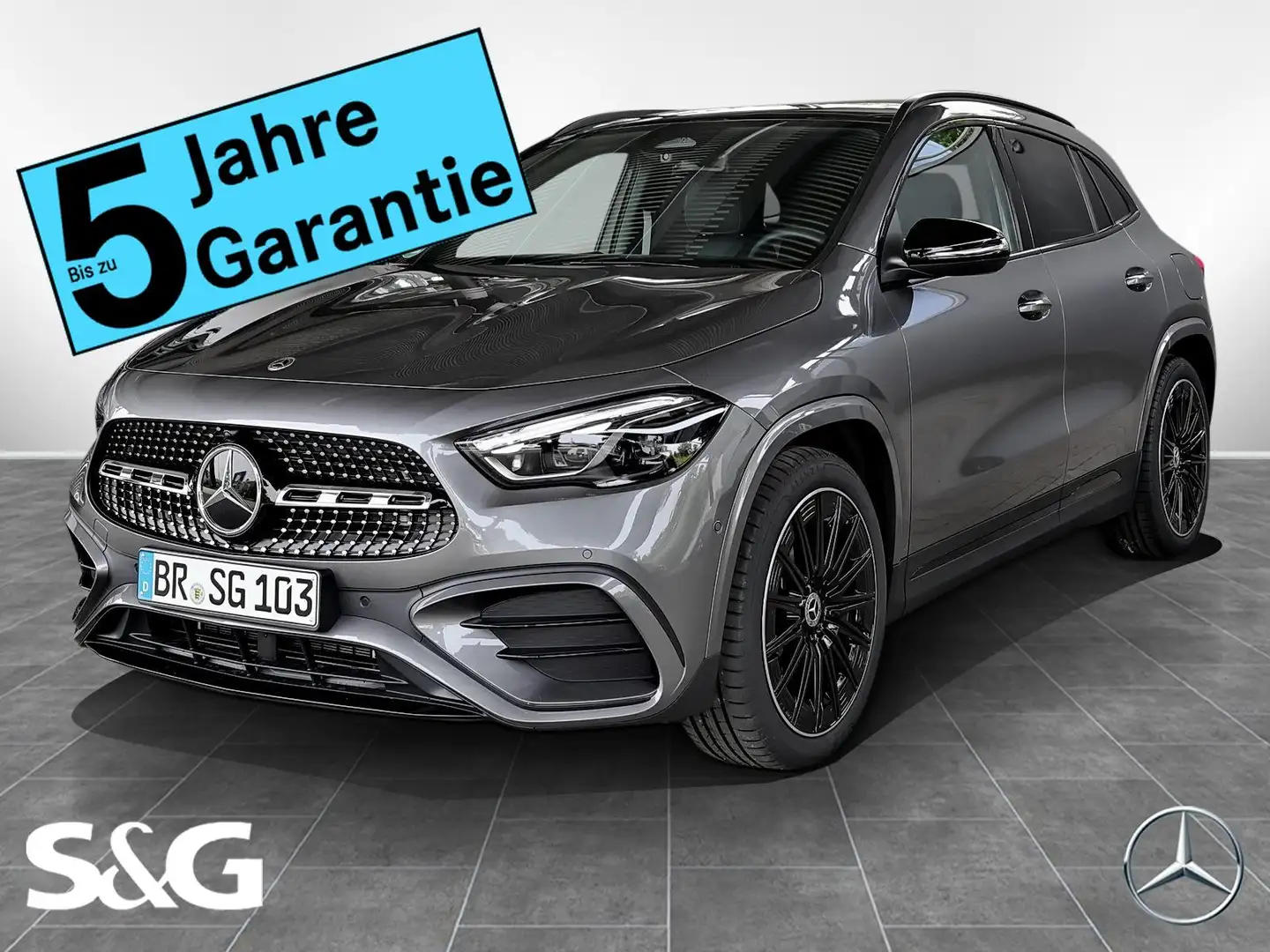 Mercedes-Benz GLA 200 AMG MBUX+M-LED+Pano+AHK+RüKam+Distro+DAB Grau - 1