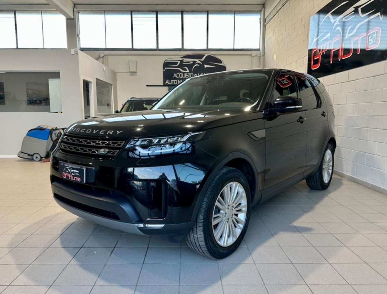 Land Rover Discovery 2.0 SD4 240CV SE *7 POSTI*