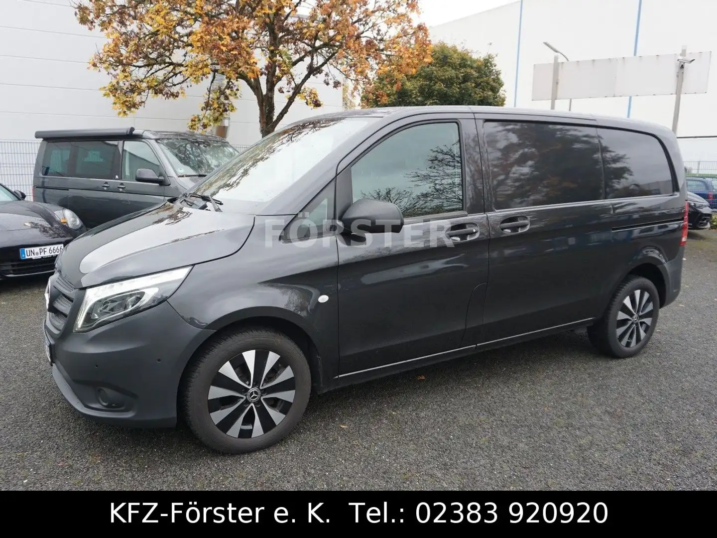 Mercedes-Benz Vito Kasten 114 CDI kompakt Stdhz LED 2x Schiebe Grau - 2