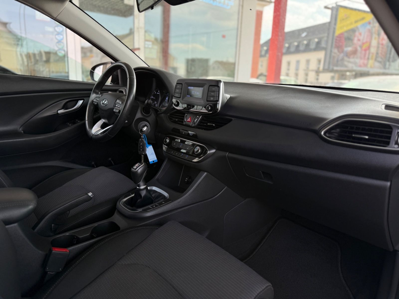 Hyundai i30 cw Style LED/KLIMA/SHZ/PDC/TEMPOMAT/BT — photo 10