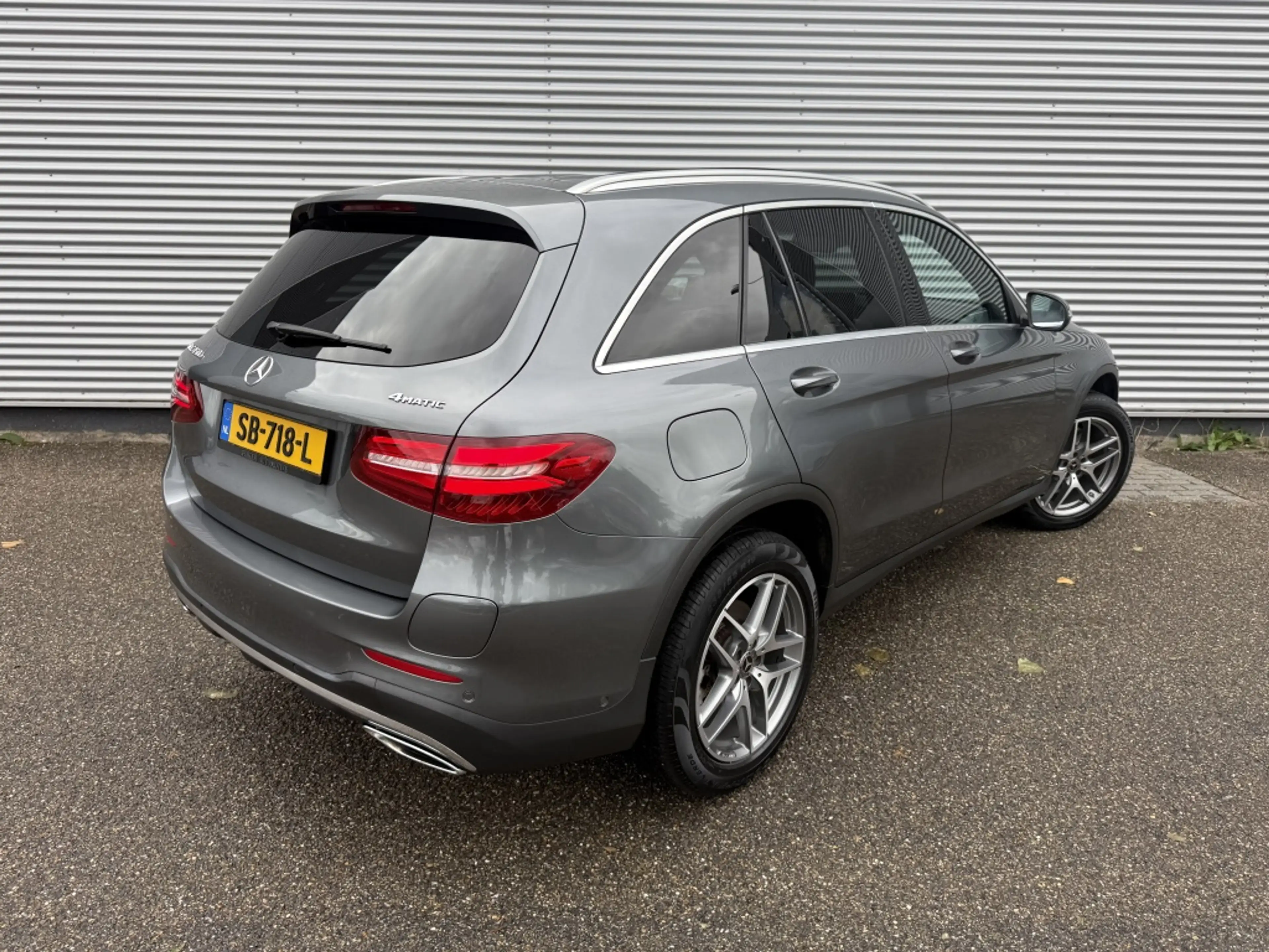 Mercedes-Benz GLC 350 350e 4Matic Bus.Sol. AMG Pano Trekhaak Sfeer Camer — photo 2