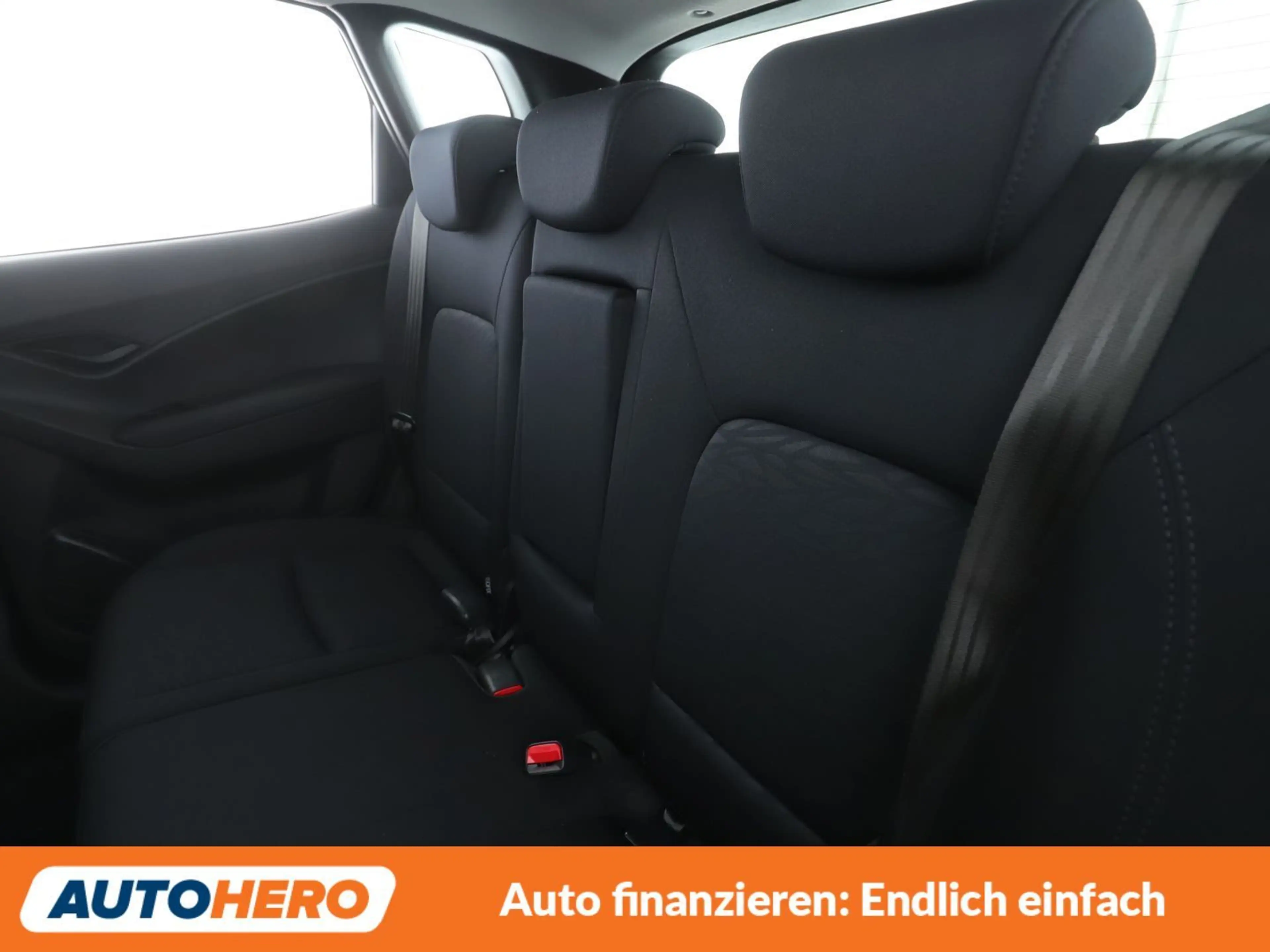 Hyundai iX20 1.6 YES! Blue*PDC*SHZ*ALU*KLIMA* — photo 14