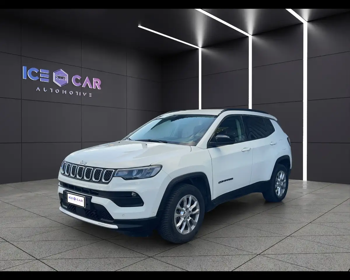 Jeep Compass 1.3 Turbo T4 190 CV PHEV AT6 4xe Limited — photo 1 of 12