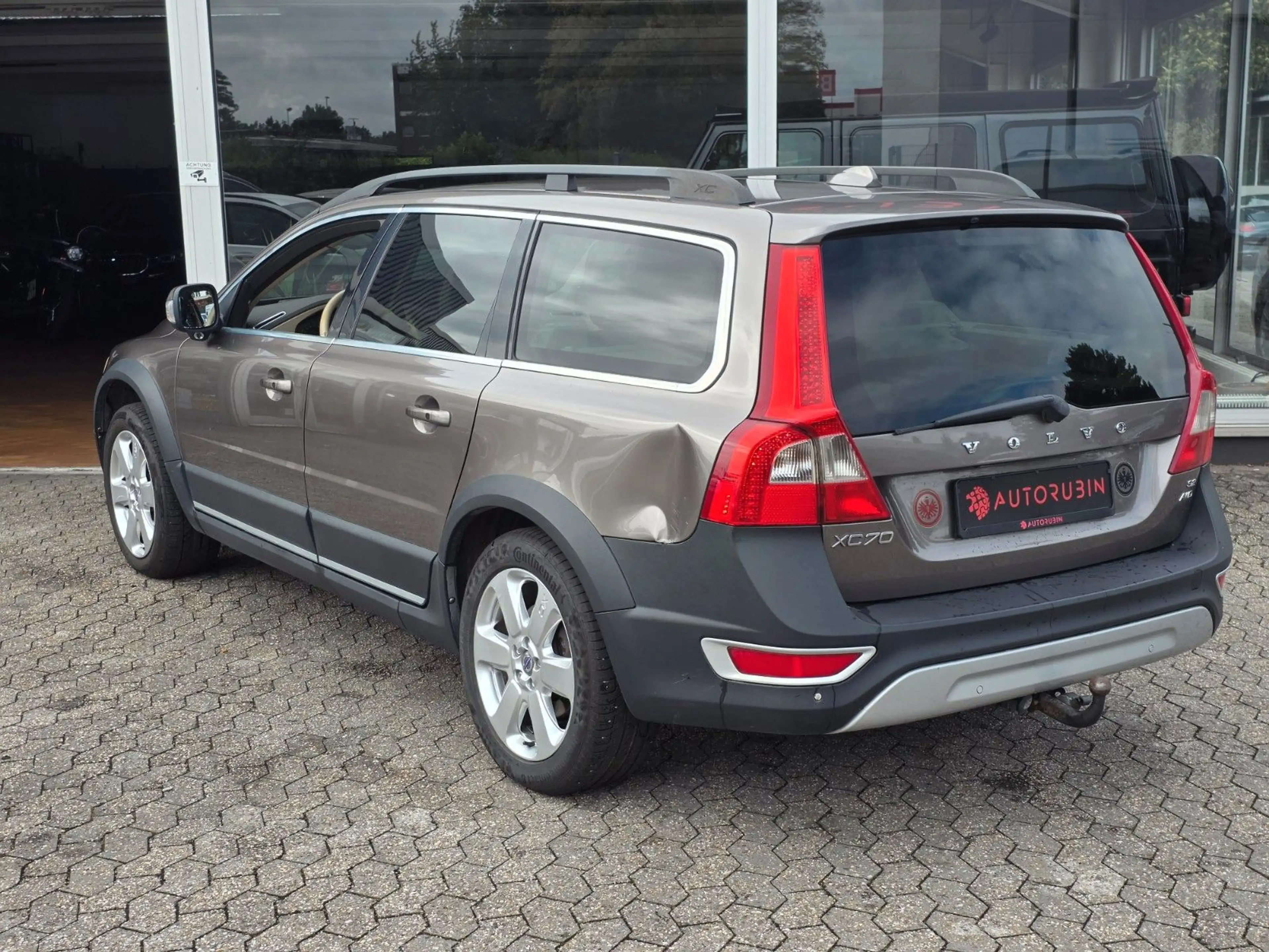 Volvo XC70 3,2 Summum AWD LEDER/TOTWINKEL/LPG GAS — photo 5