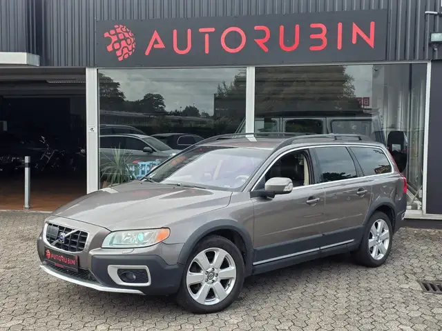 Volvo XC70 3,2 Summum AWD LEDER/TOTWINKEL/LPG GAS