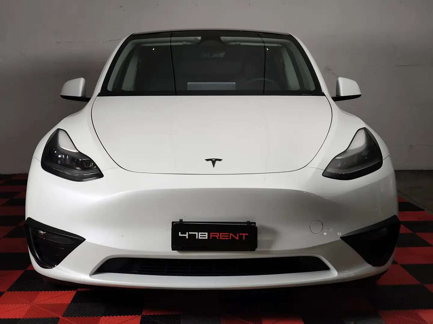 Tesla Model Y Long Range AWD + performance pack 534cv - 2