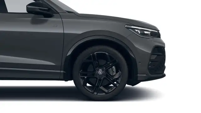 Volkswagen Tiguan view 4
