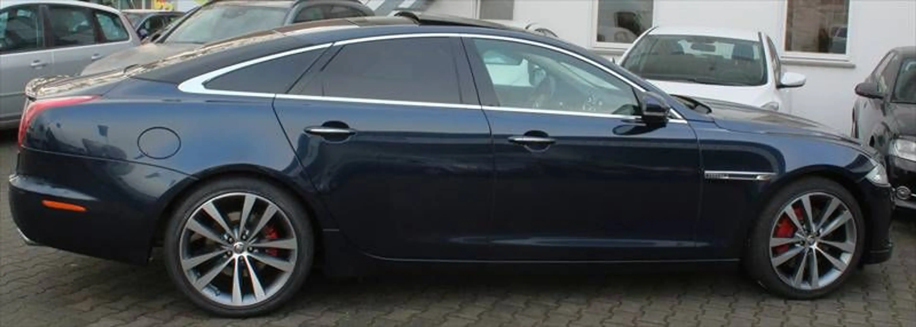 Jaguar XJ 3,0 Diesel S V6 Portfolio ACC Alu 20 Zoll — photo 13
