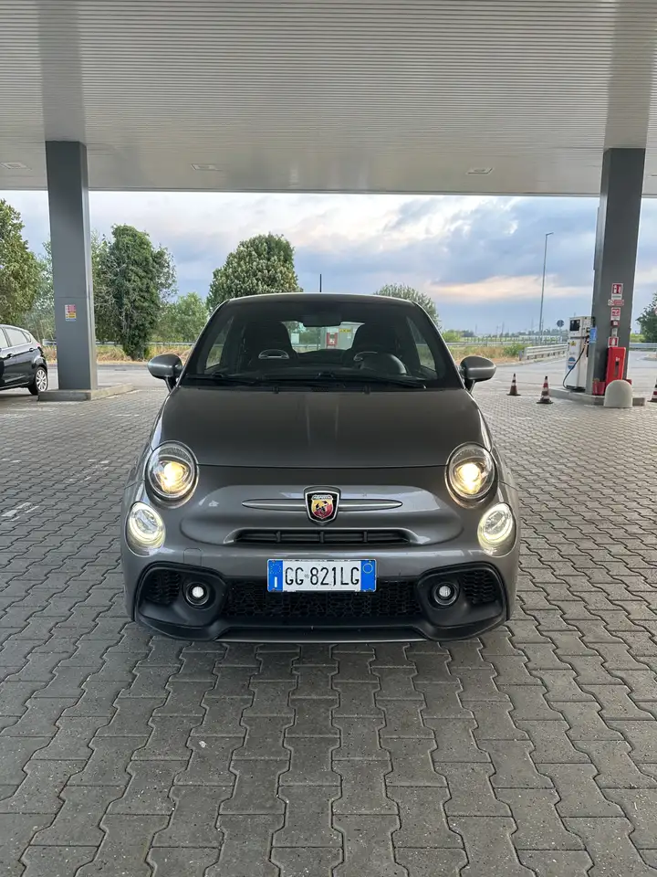 Abarth 595
