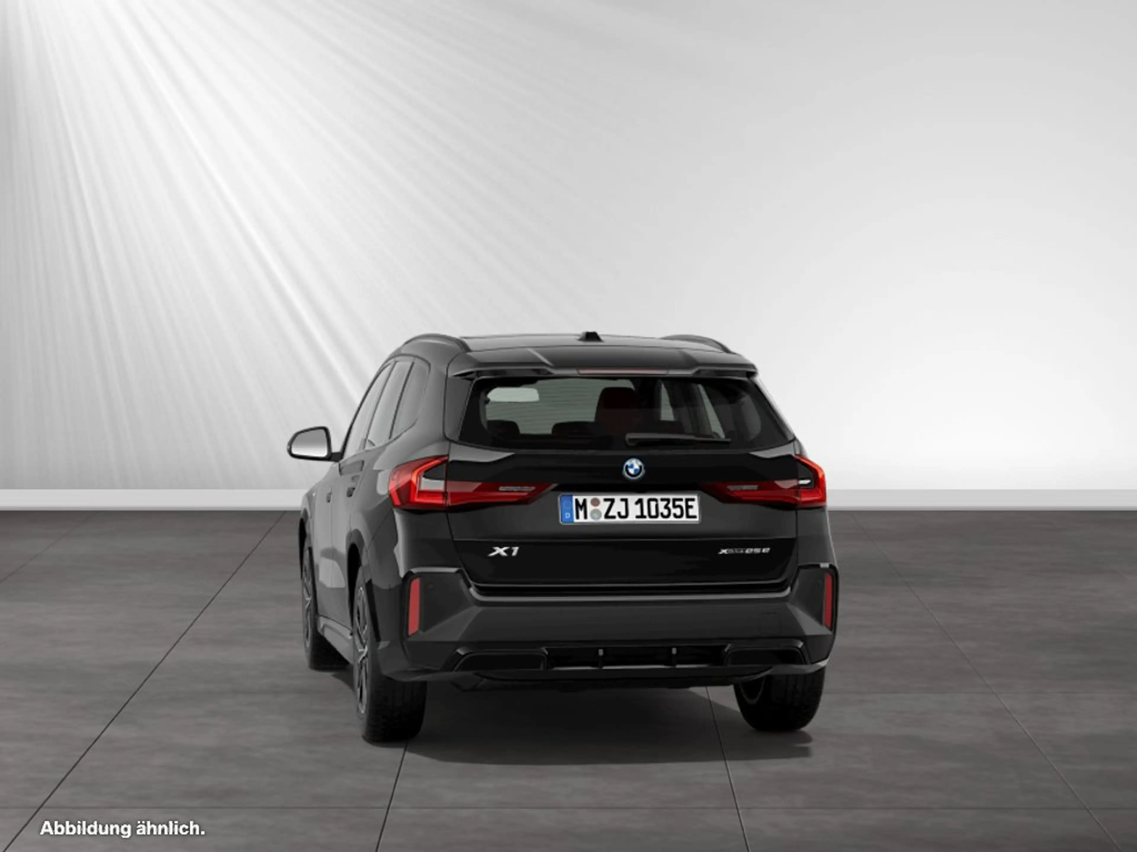 BMW X1 xDrive25e M Sport|Panorama|Parkassistent — photo 9