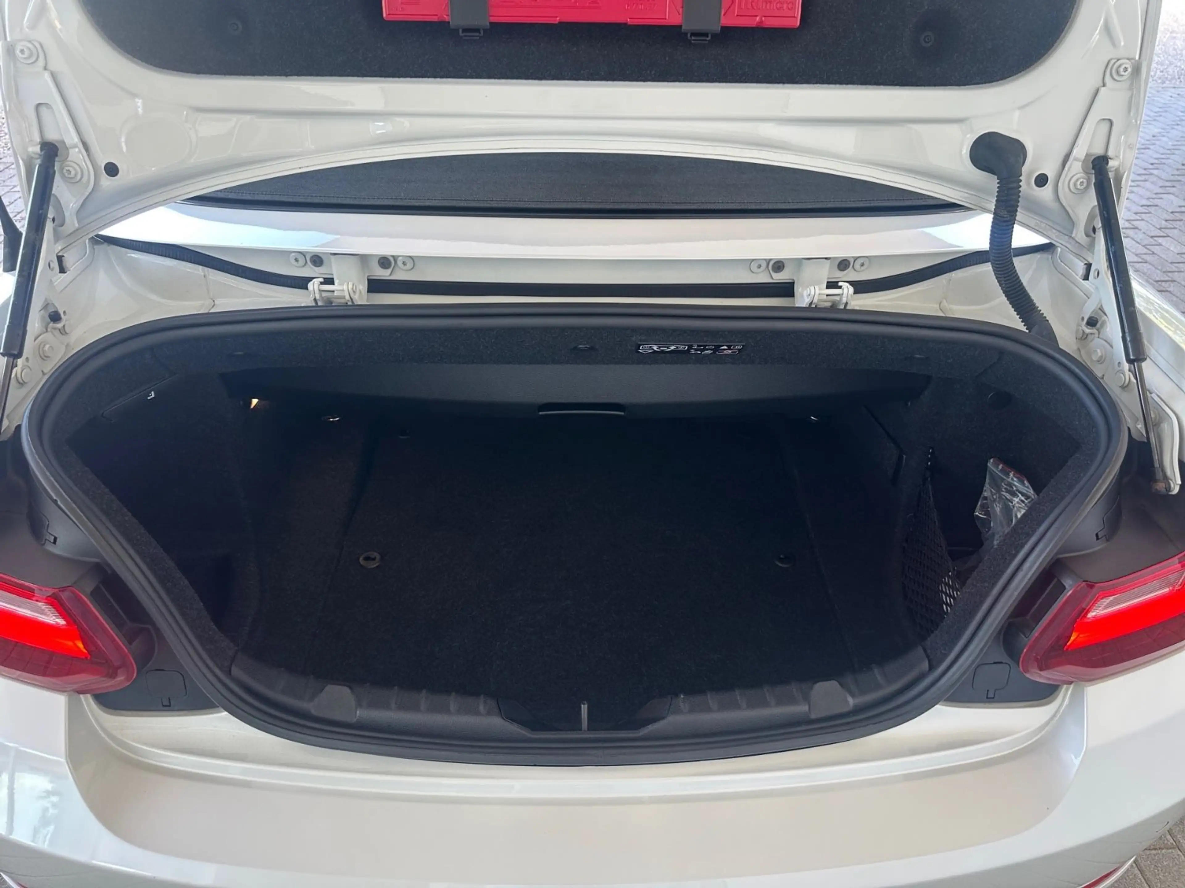BMW 220 d Cabrio / Leder / Sport / ab 199 € mtl. — photo 14