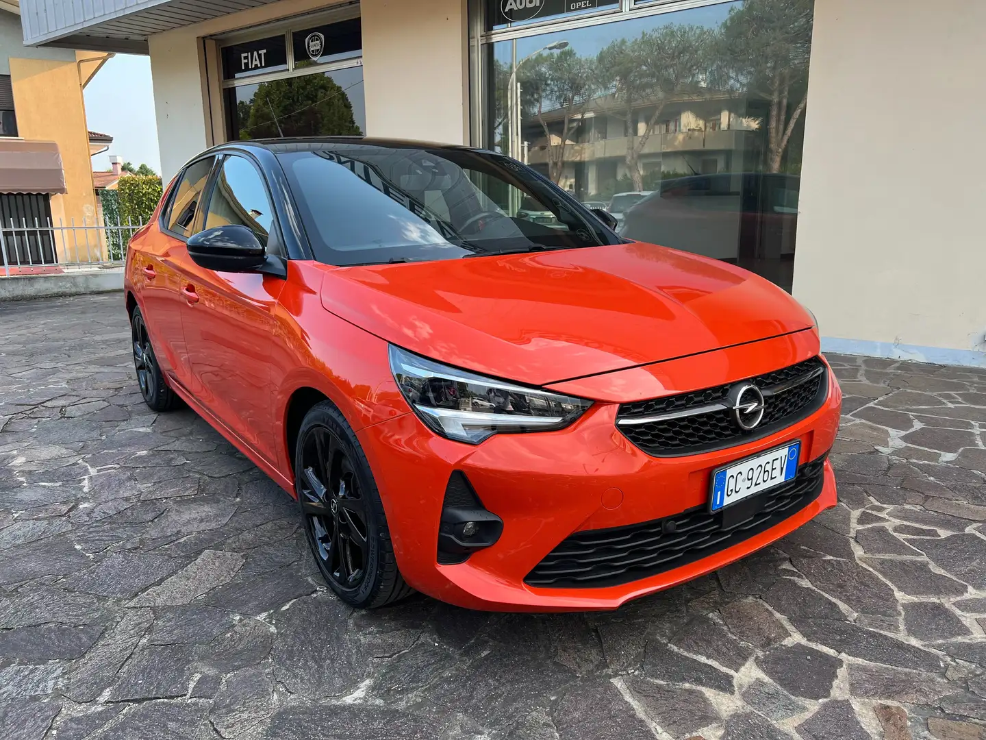 Opel Corsa 1.5 D GS Line Orange - 1