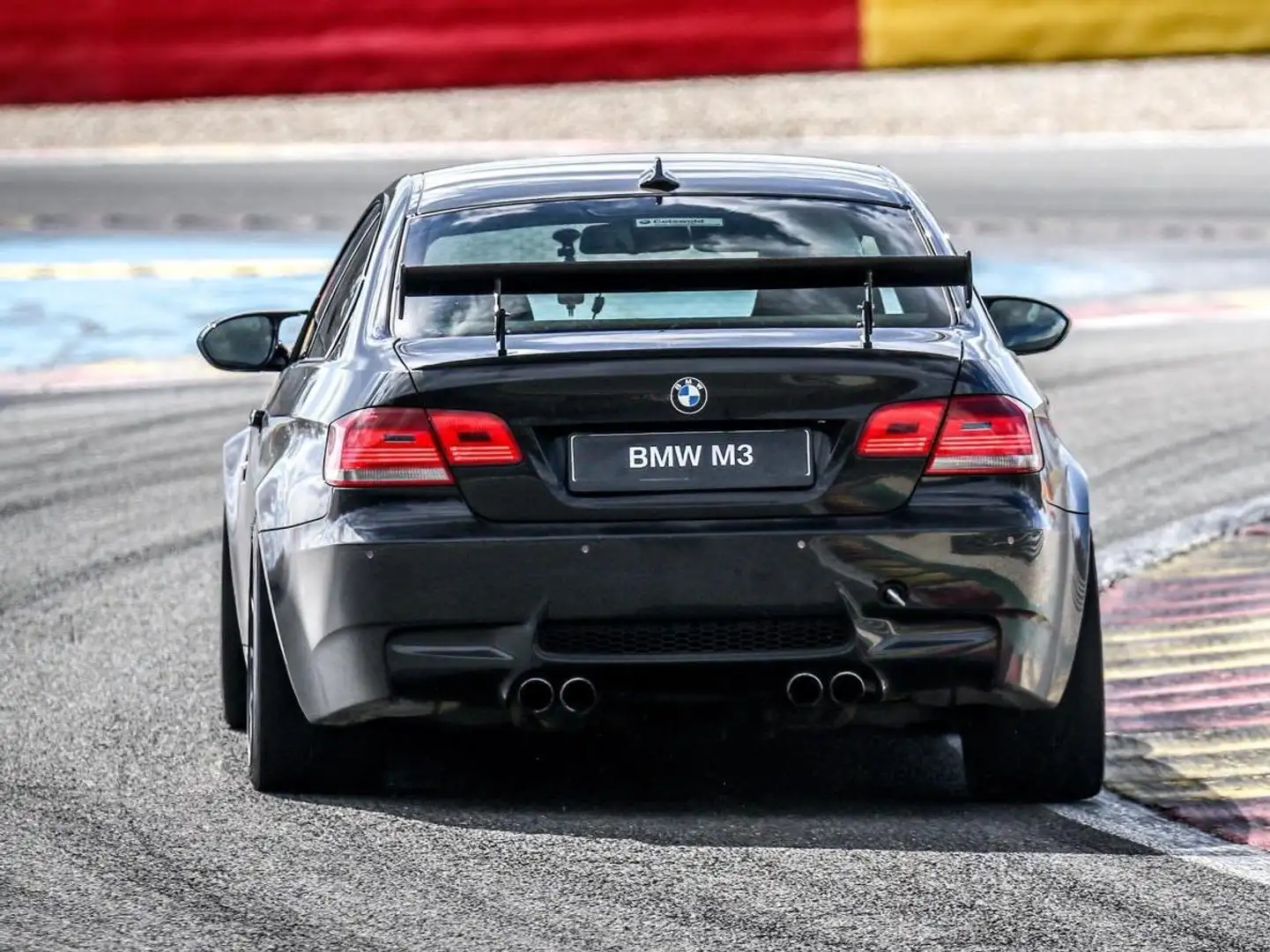 BMW M3 Coupé Clubsport Ringtool Manuell Negru - 1