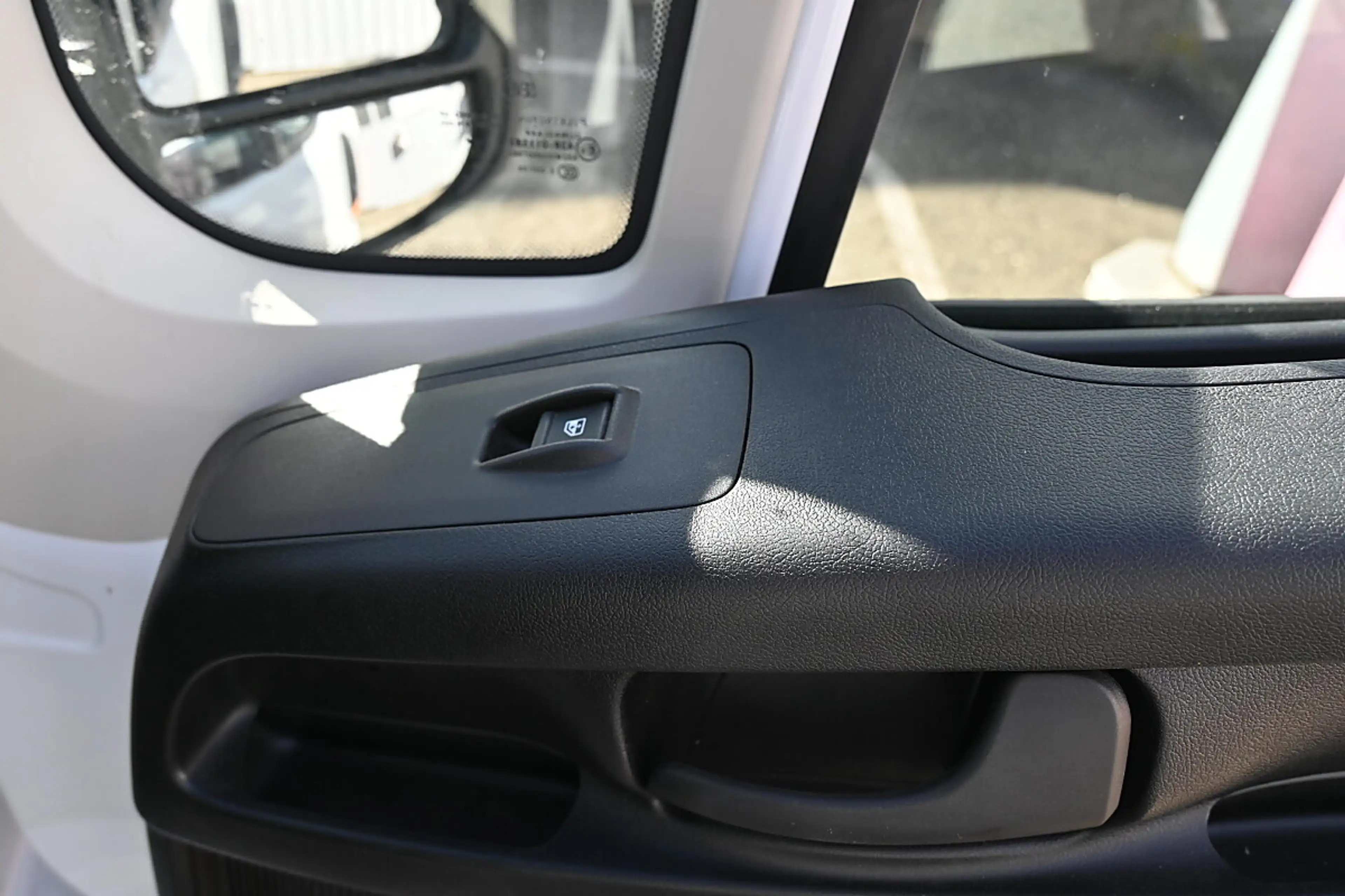 Fiat Ducato 35+ L4 Pritsche HDI Klima,Anhängekupplung,Rückf... — photo 11