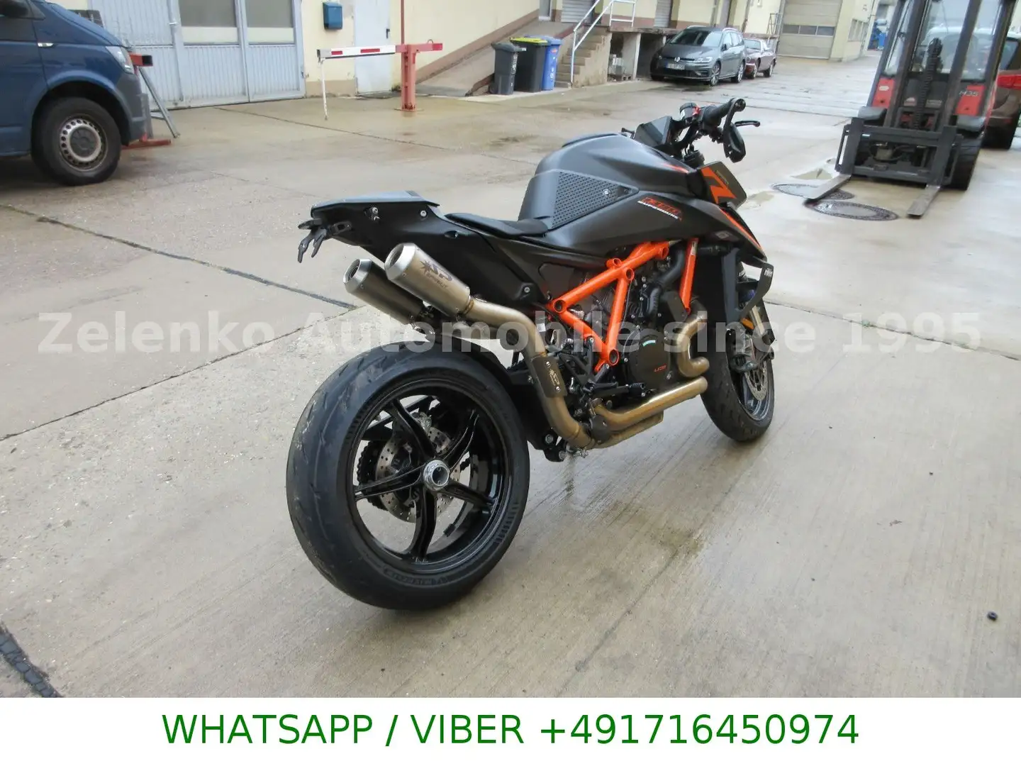 KTM 1390 Super Duke R EVO Schwarz - 2