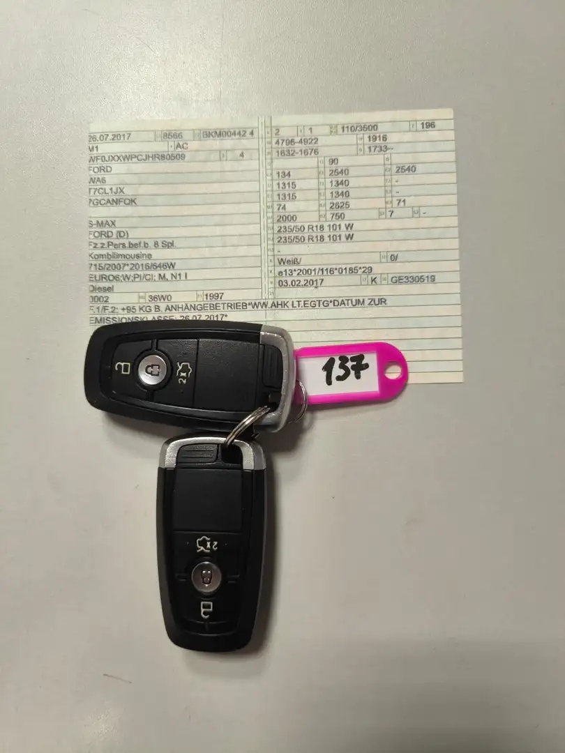 Ford S-Max Titanium 2.0 TDCi Automatik Airbags OK Weiß - 2