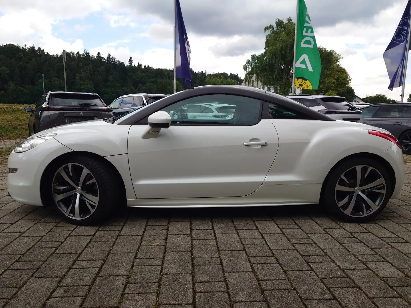Peugeot RCZ 200 THP *Leder*JBL*Navi*1. Hand*1a Zustand* Weiß - 2