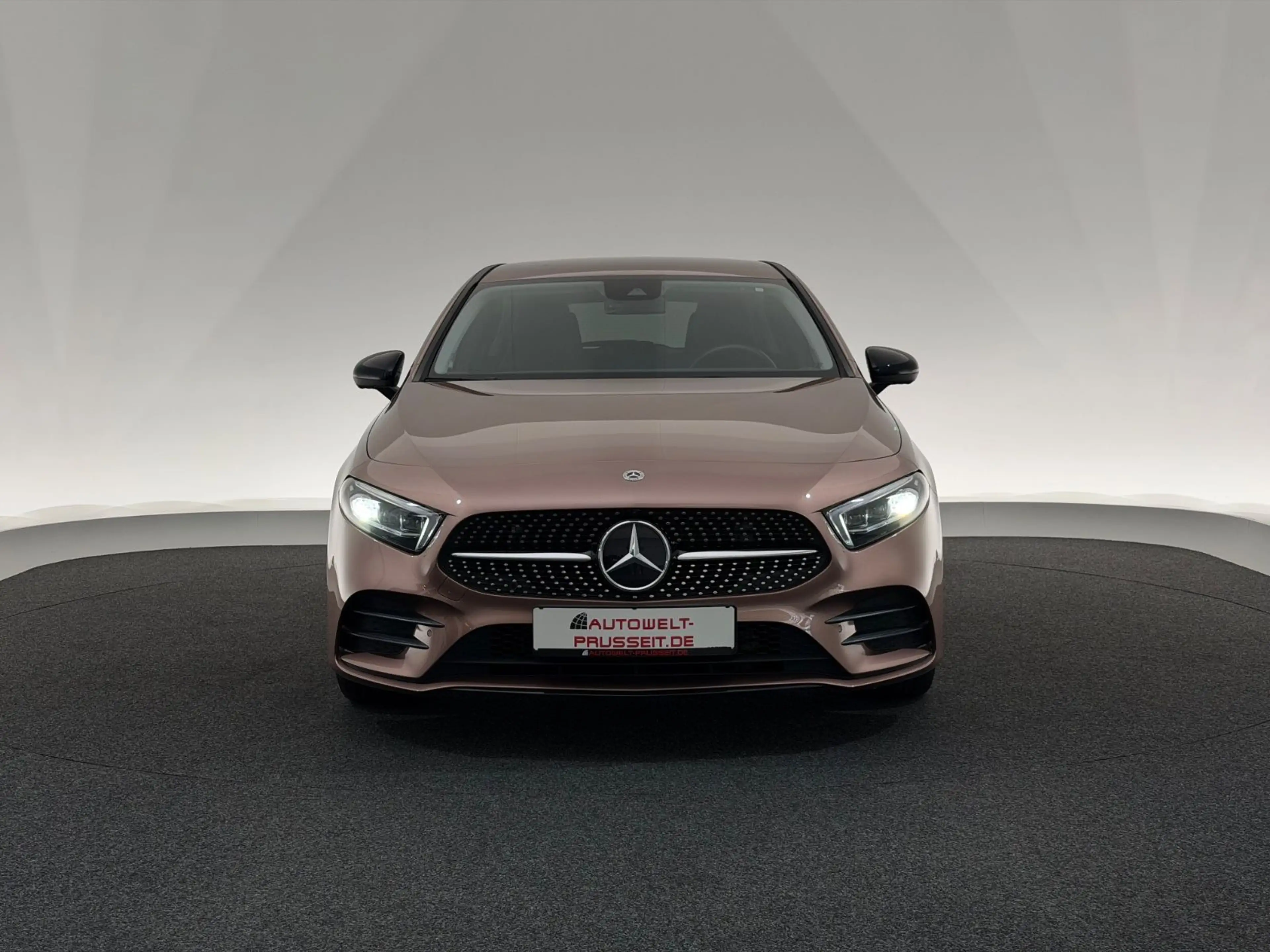 Mercedes-Benz A 200 *AMG LINE*NIGHT-MULTIBEAM-360°-APP-ROSEGOLD — photo 2