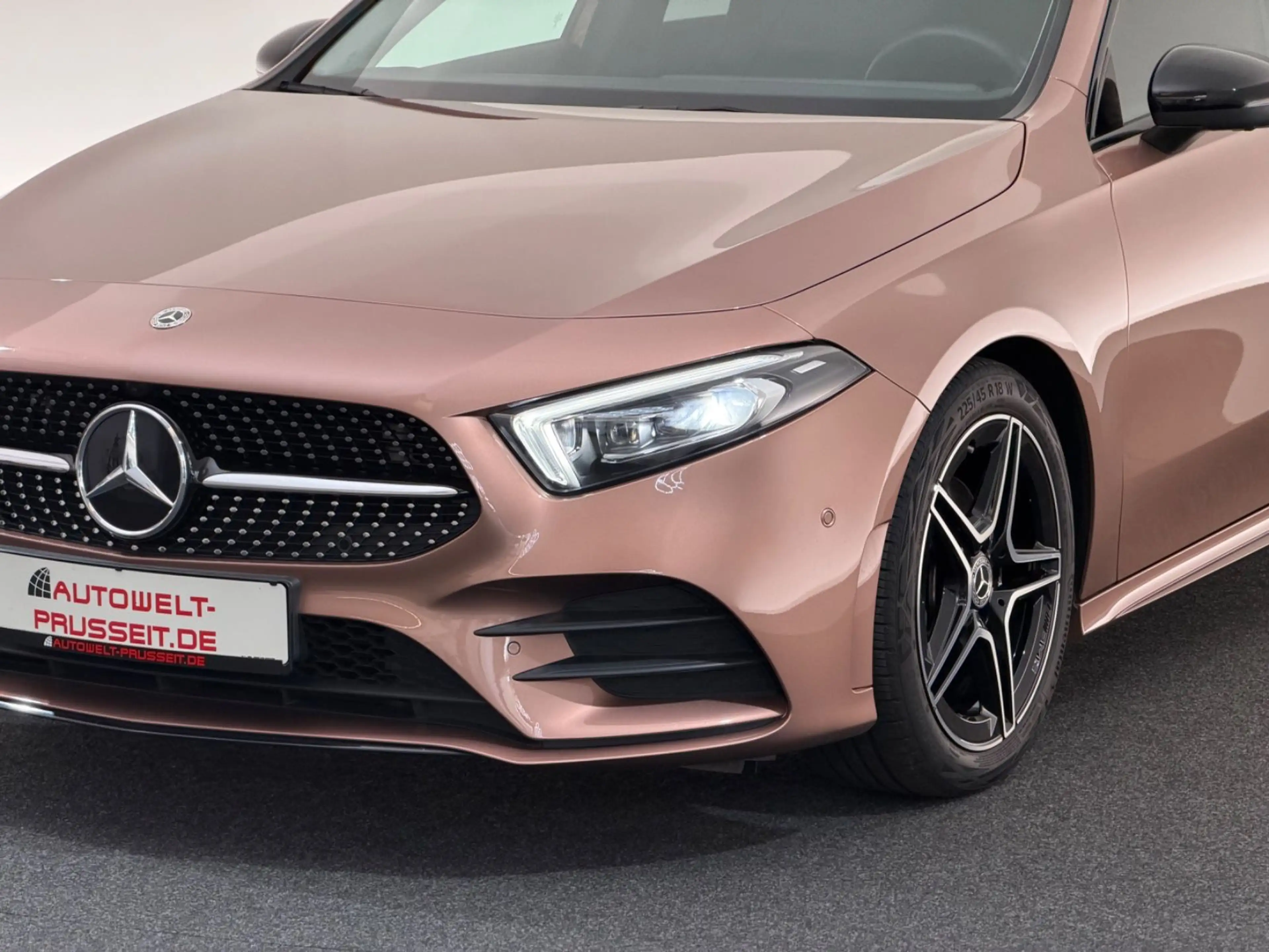 Mercedes-Benz A 200 *AMG LINE*NIGHT-MULTIBEAM-360°-APP-ROSEGOLD — photo 13