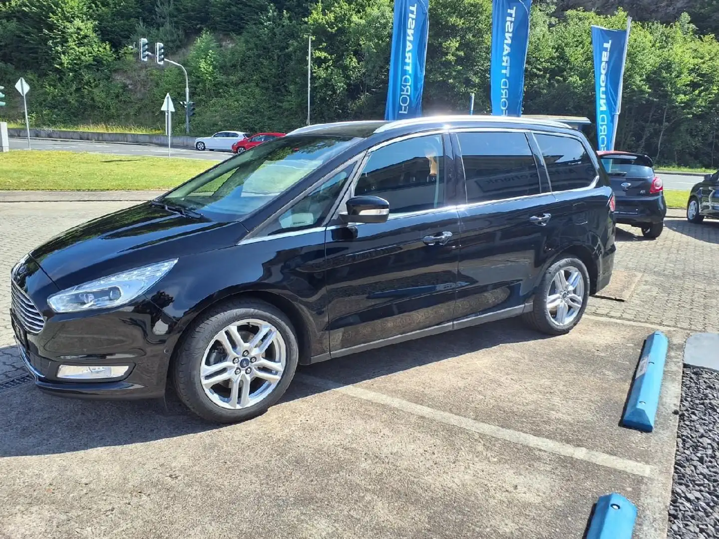 Ford Galaxy Titanium Panoramadach Anhängekupplung Schwarz - 2