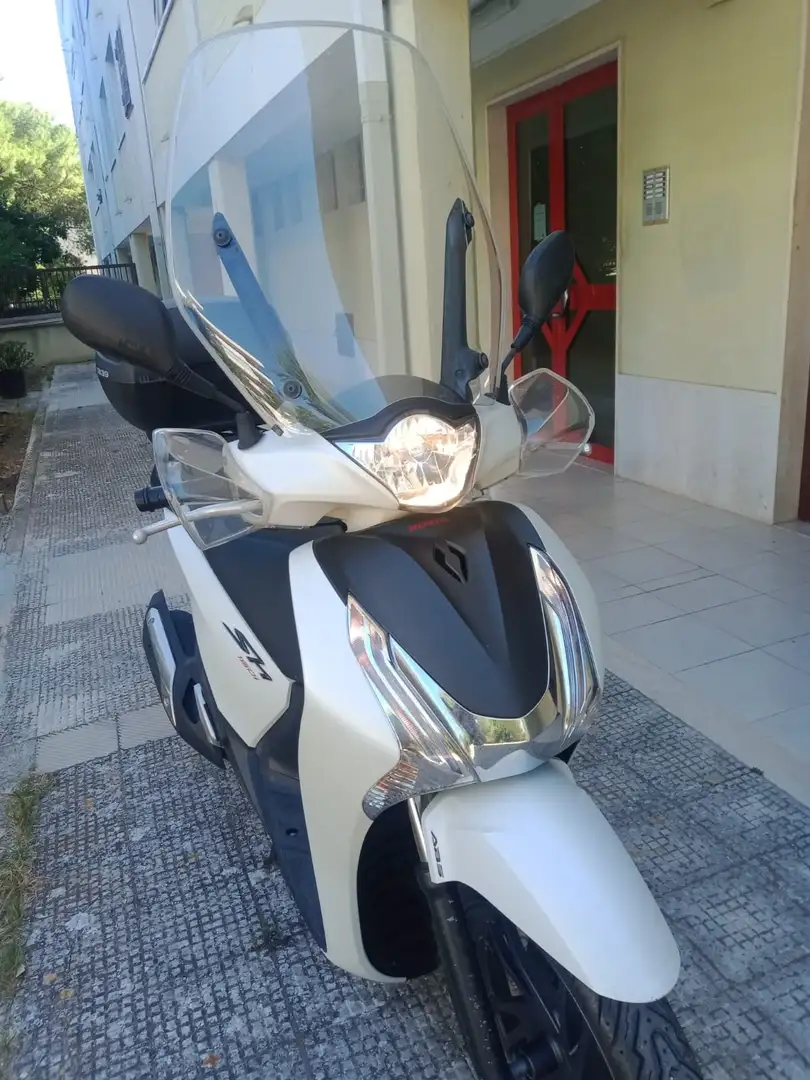 Honda SH 150i White - 2