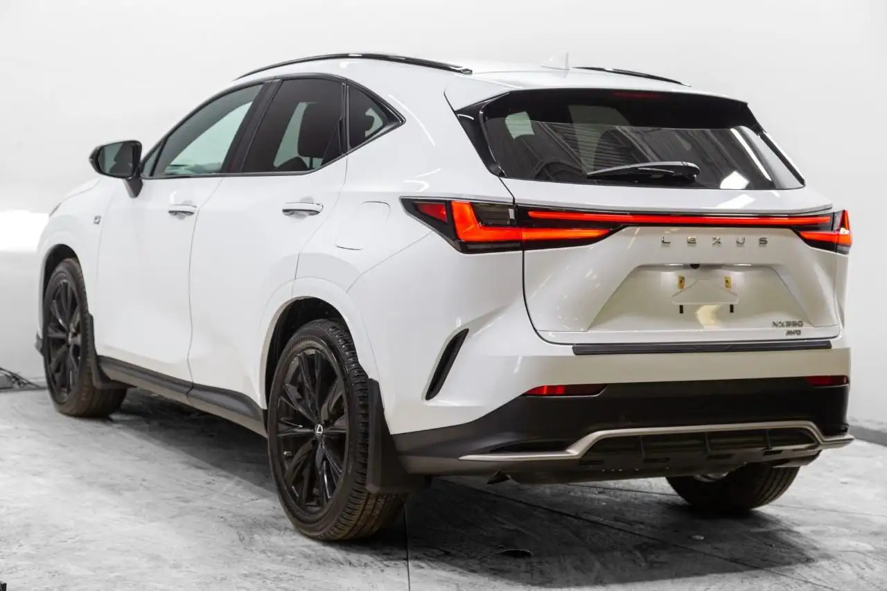 Lexus NX fotografie Lexus NX