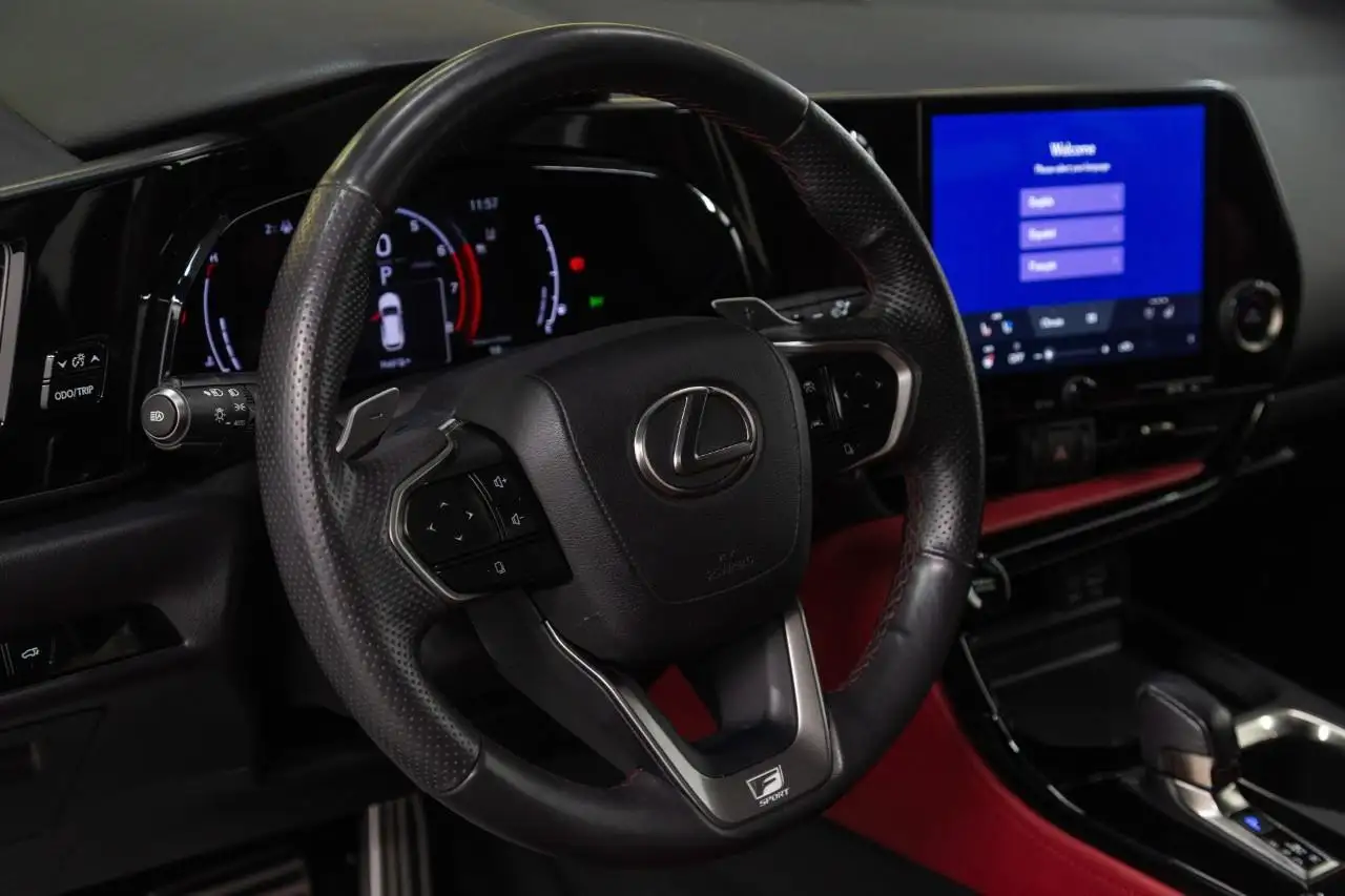 Lexus NX fotografie Lexus NX