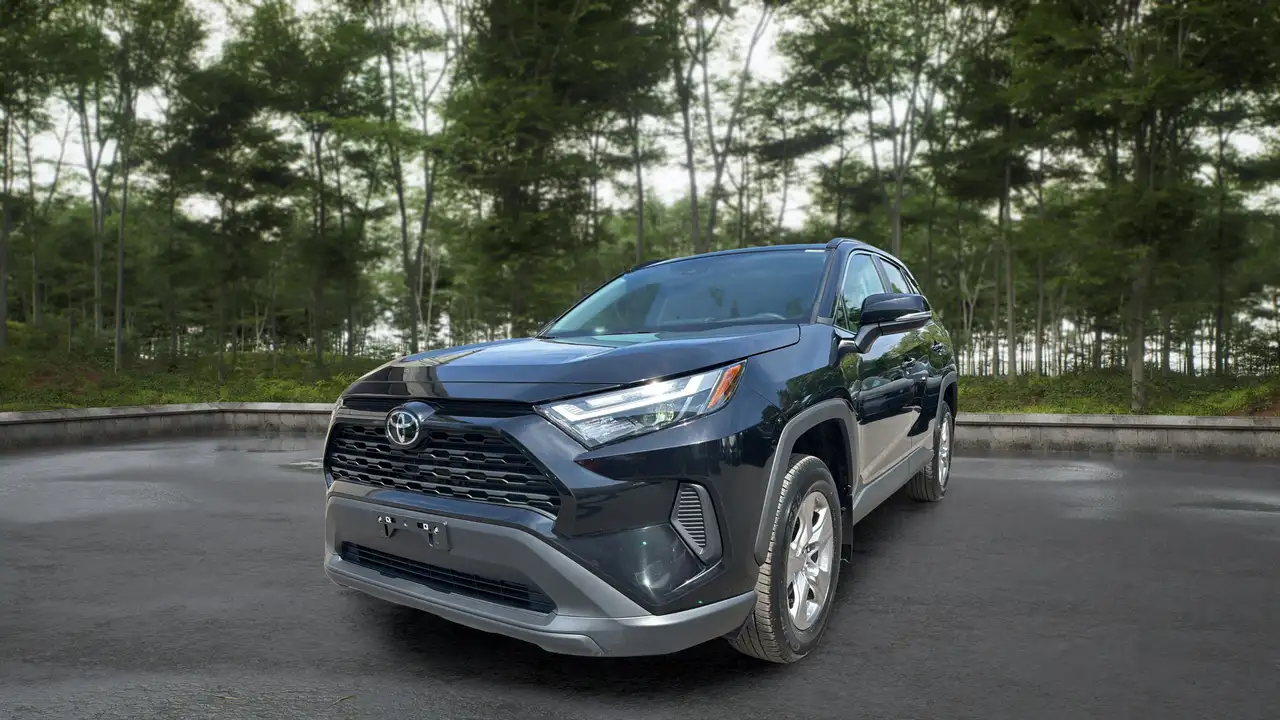 Toyota RAV 4 снимка Toyota RAV 4