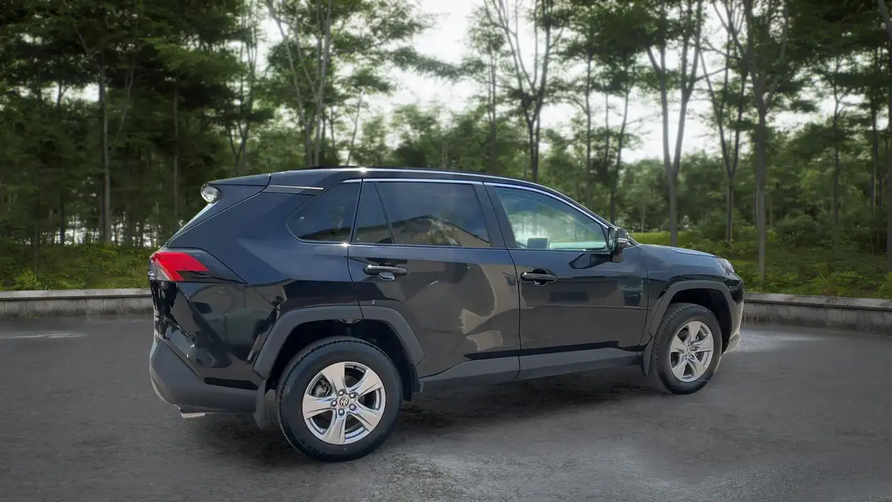 Toyota RAV 4 снимка Toyota RAV 4