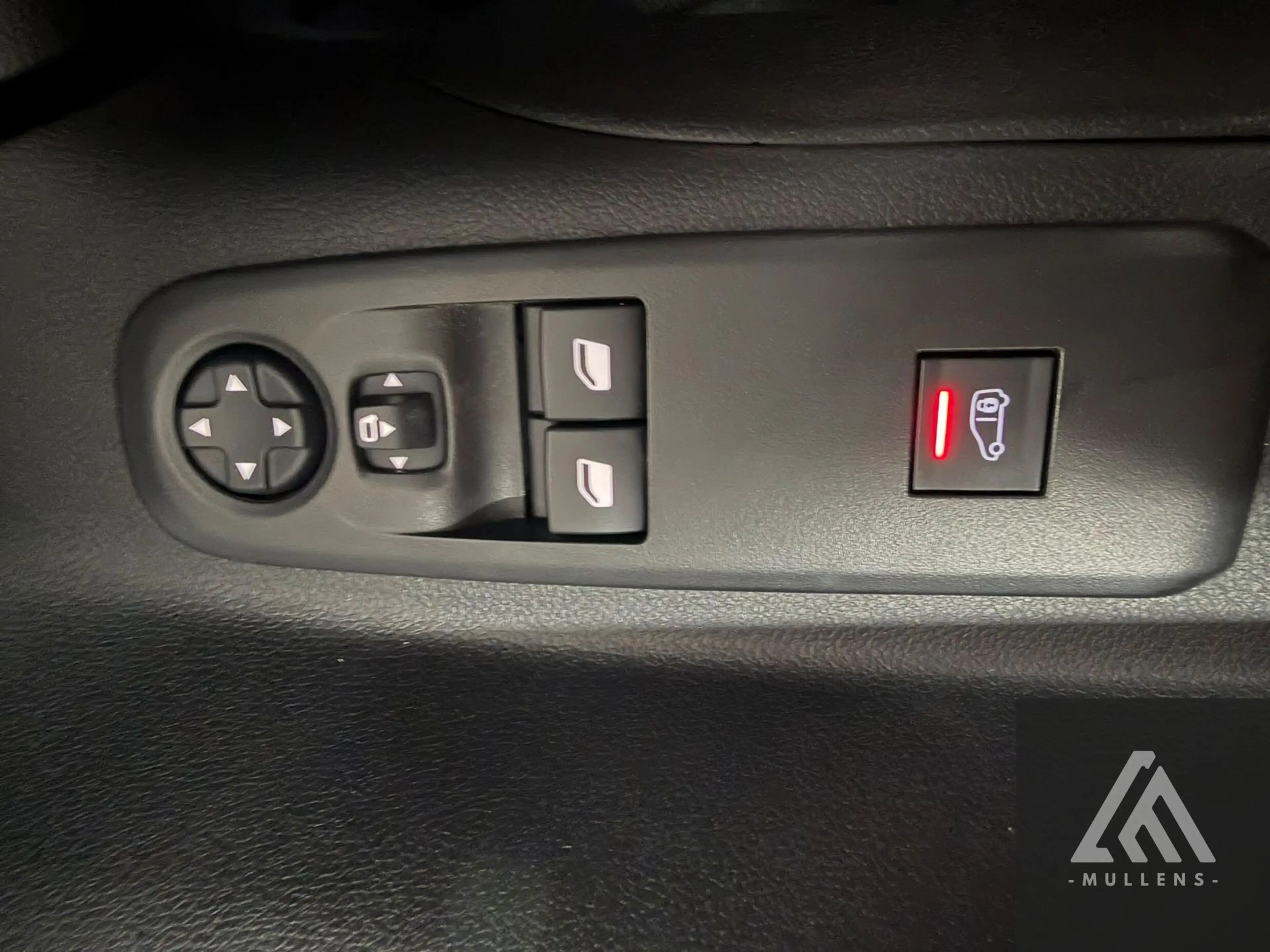 Peugeot Partner e Partner Standard Heavy 50 Kwh slechts 921 kilometers — photo 14