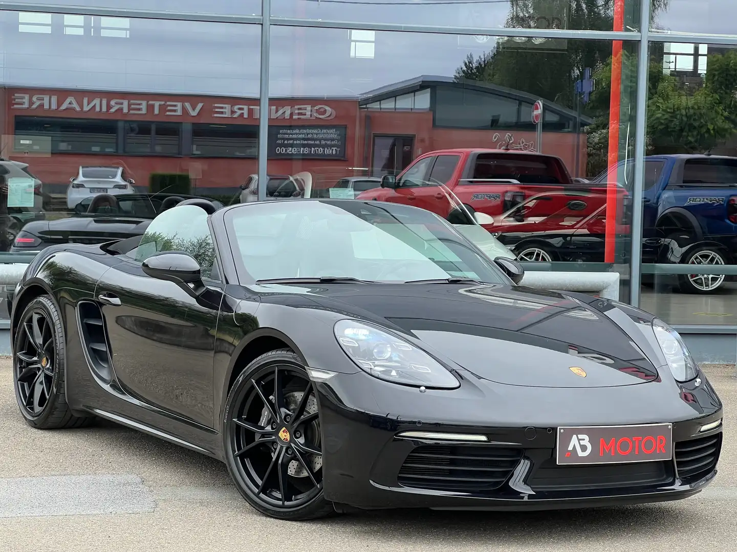 Porsche 718 Boxster 2.0 Turbo PDK PDLS+ CHRONO EXHAUST JA20 Noir - 1
