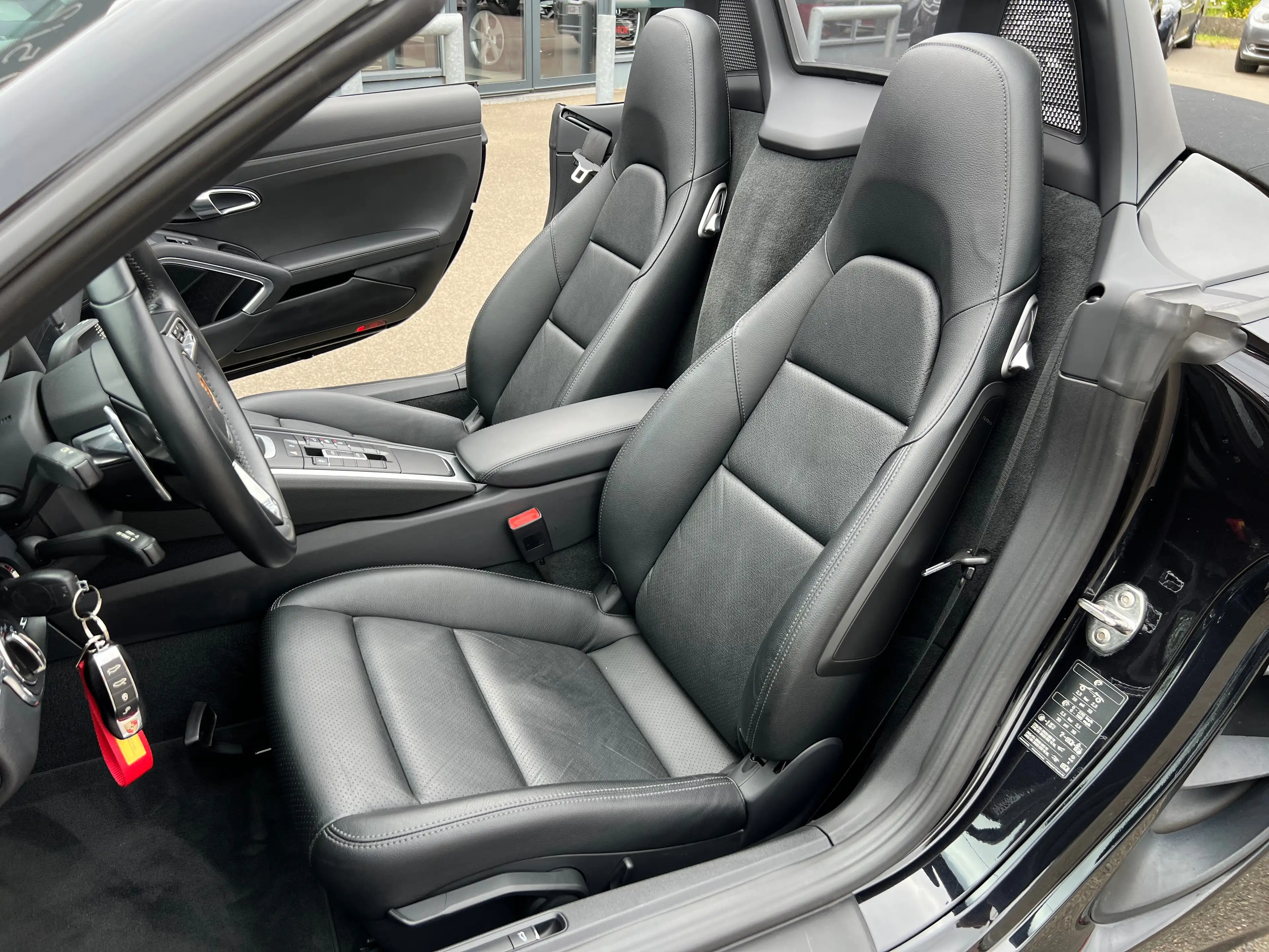 Porsche 718 Boxster 2.0 Turbo PDK PDLS+ CHRONO EXHAUST JA20 — photo 13