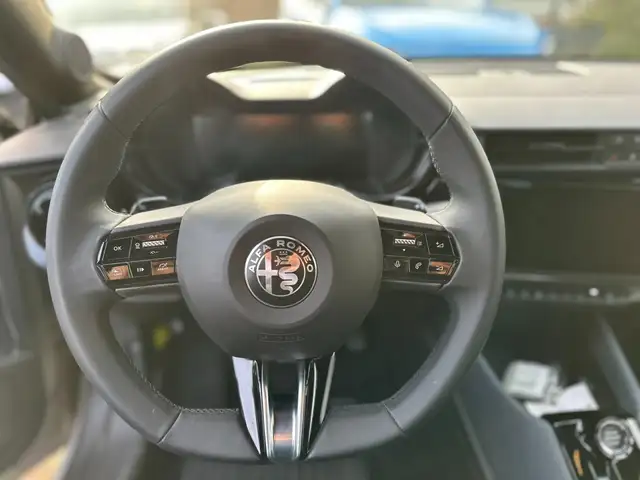 Alfa Romeo Junior view 10