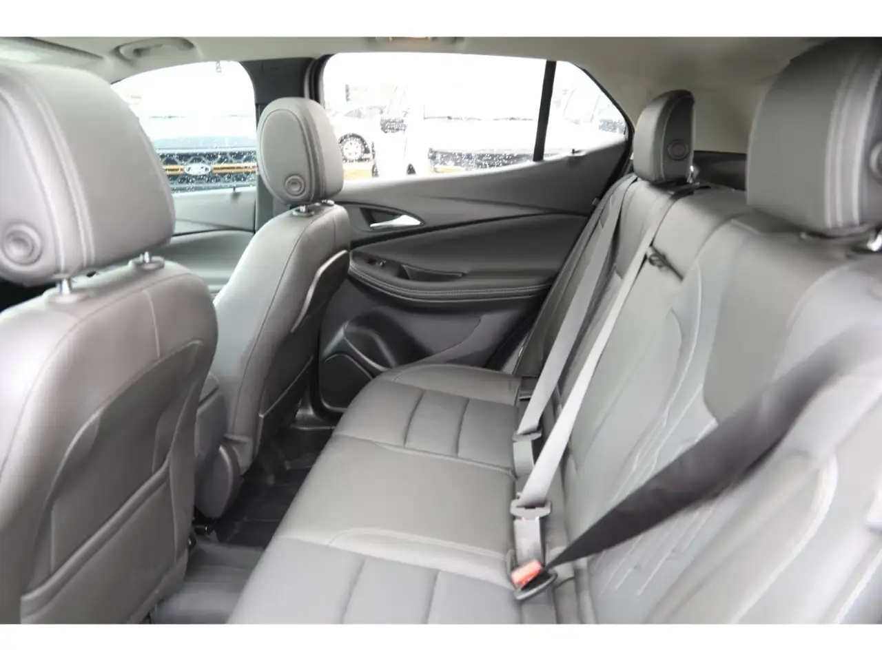 Buick Encore снимка Buick Encore