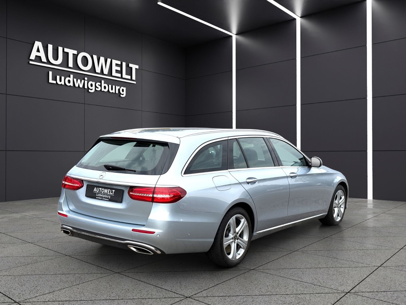 Mercedes-Benz E 400 E400 T Avantgarde 4Matic — photo 5