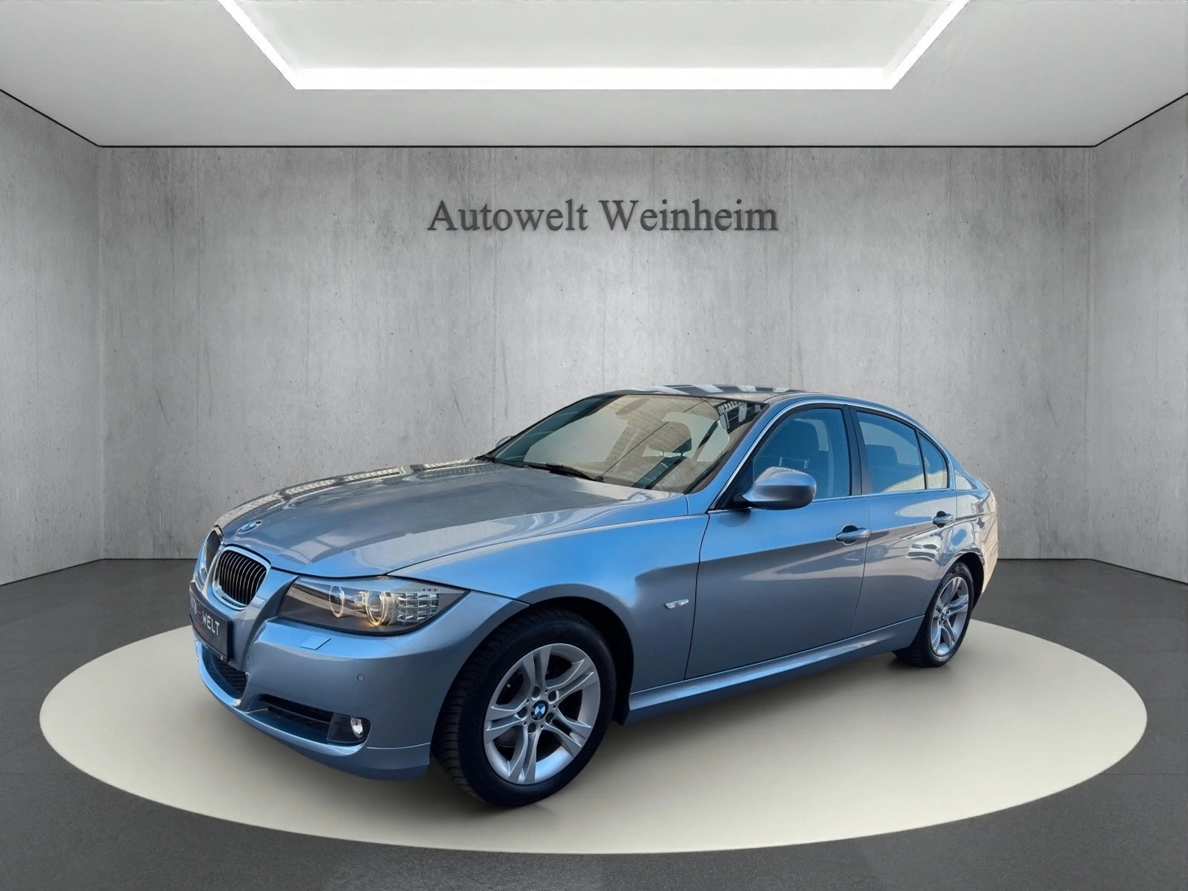 BMW 325 °I°LIMO°RENTNER°NUR72TKM°XENON°SHZ°PDC°TEMPMT — photo 3