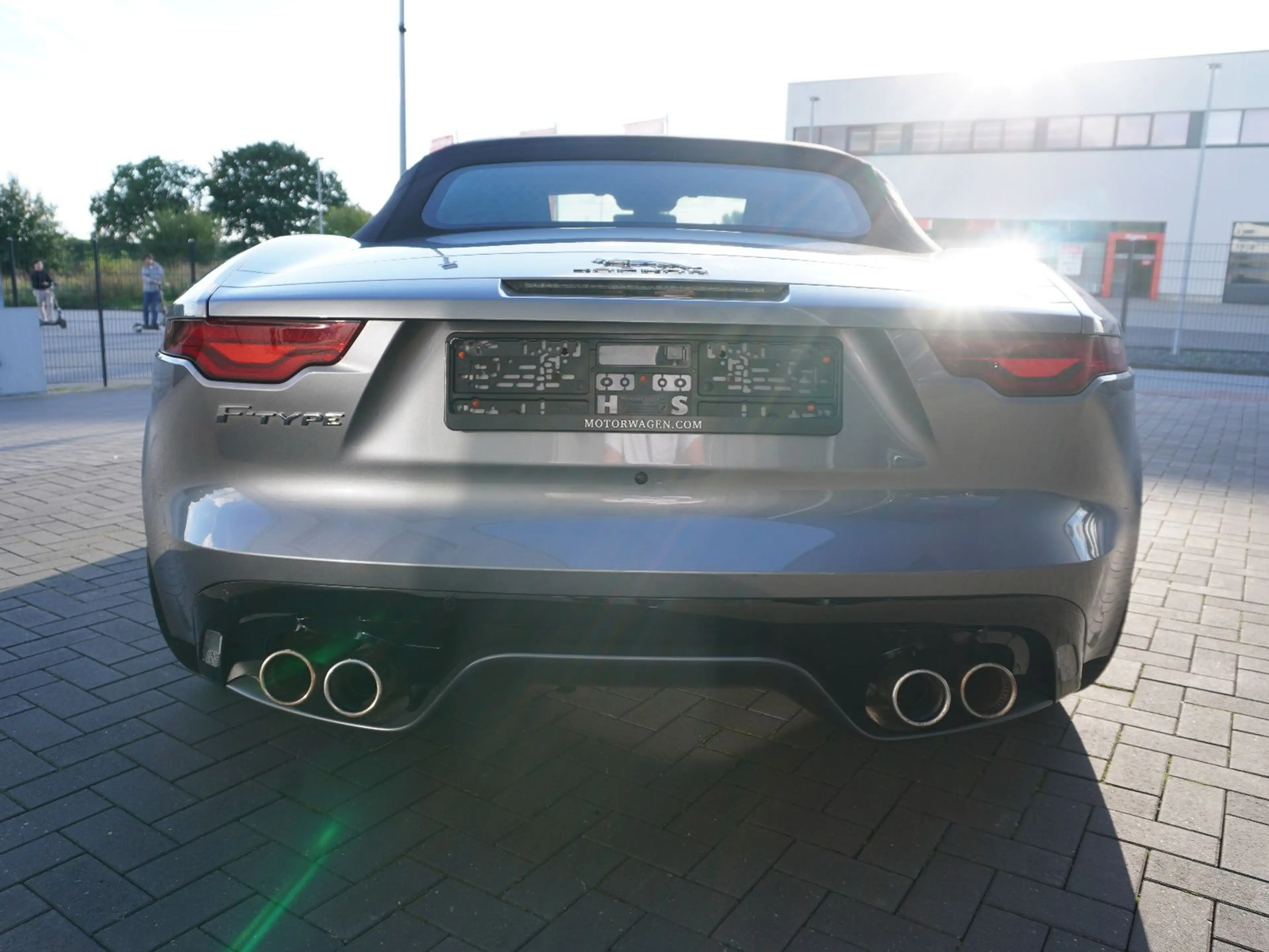 Jaguar F-Type F-TYPE P 450 V 8 Cabriolet First Edition RWD — photo 12
