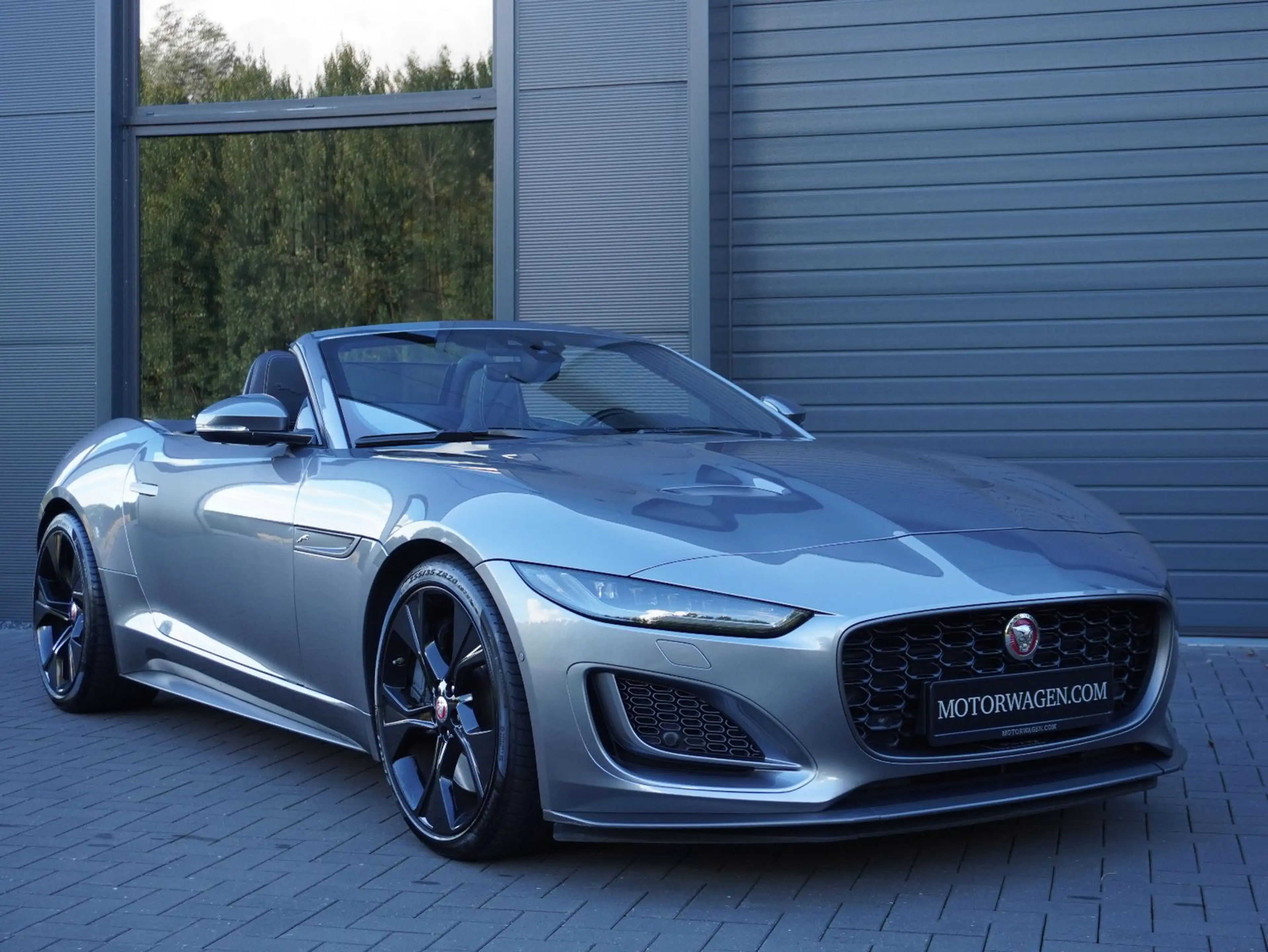Jaguar F-Type F-TYPE P 450 V 8 Cabriolet First Edition RWD
