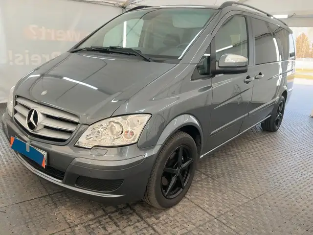 Mercedes-Benz Viano 3.0 CDI Ambiente lang Stndhzg*Xenon*S-Dach
