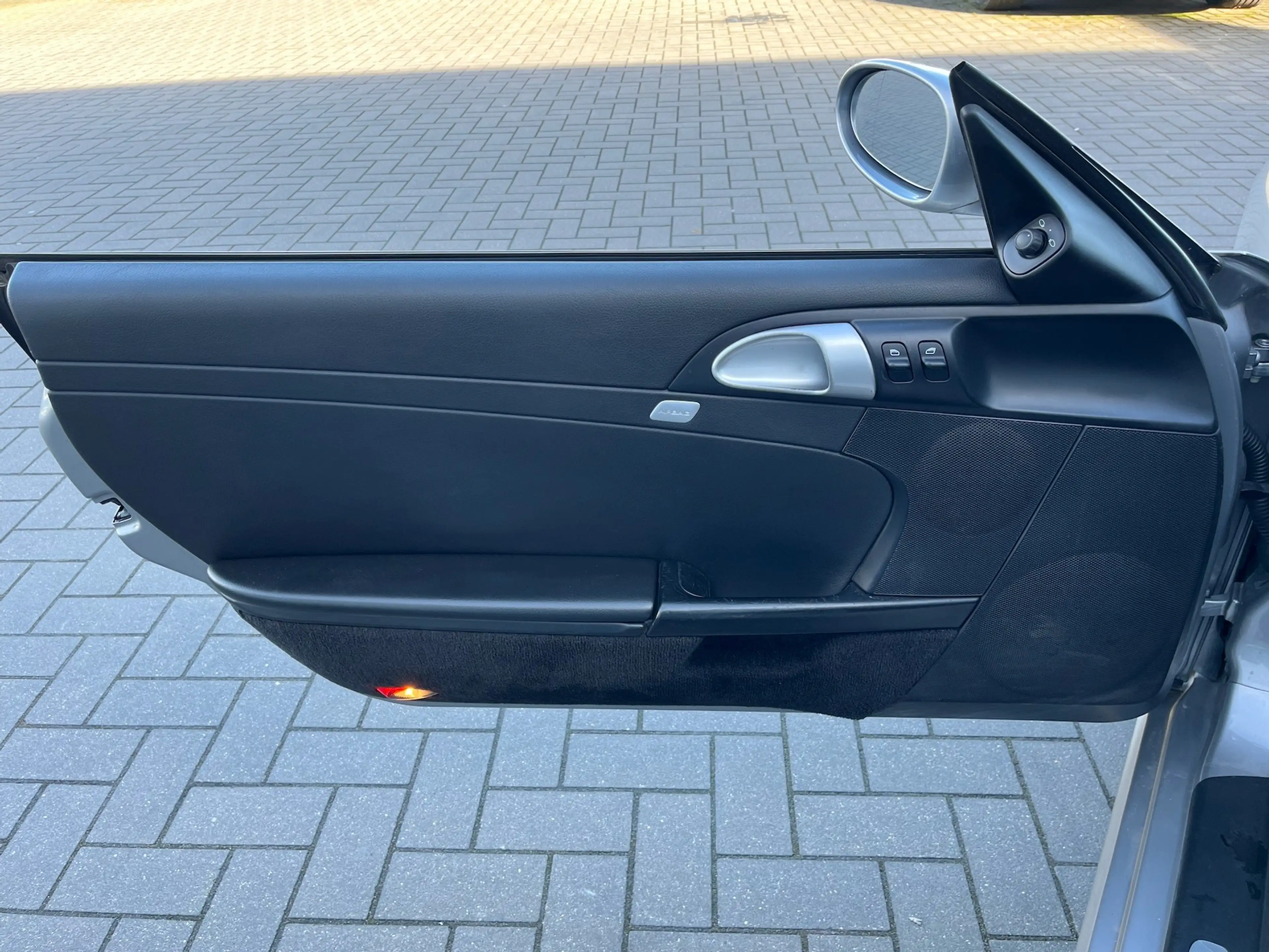 Porsche Boxster Boxster 2.7i MOTEUR NEUF Manuelle-CUIR-Pack Chrono — photo 12