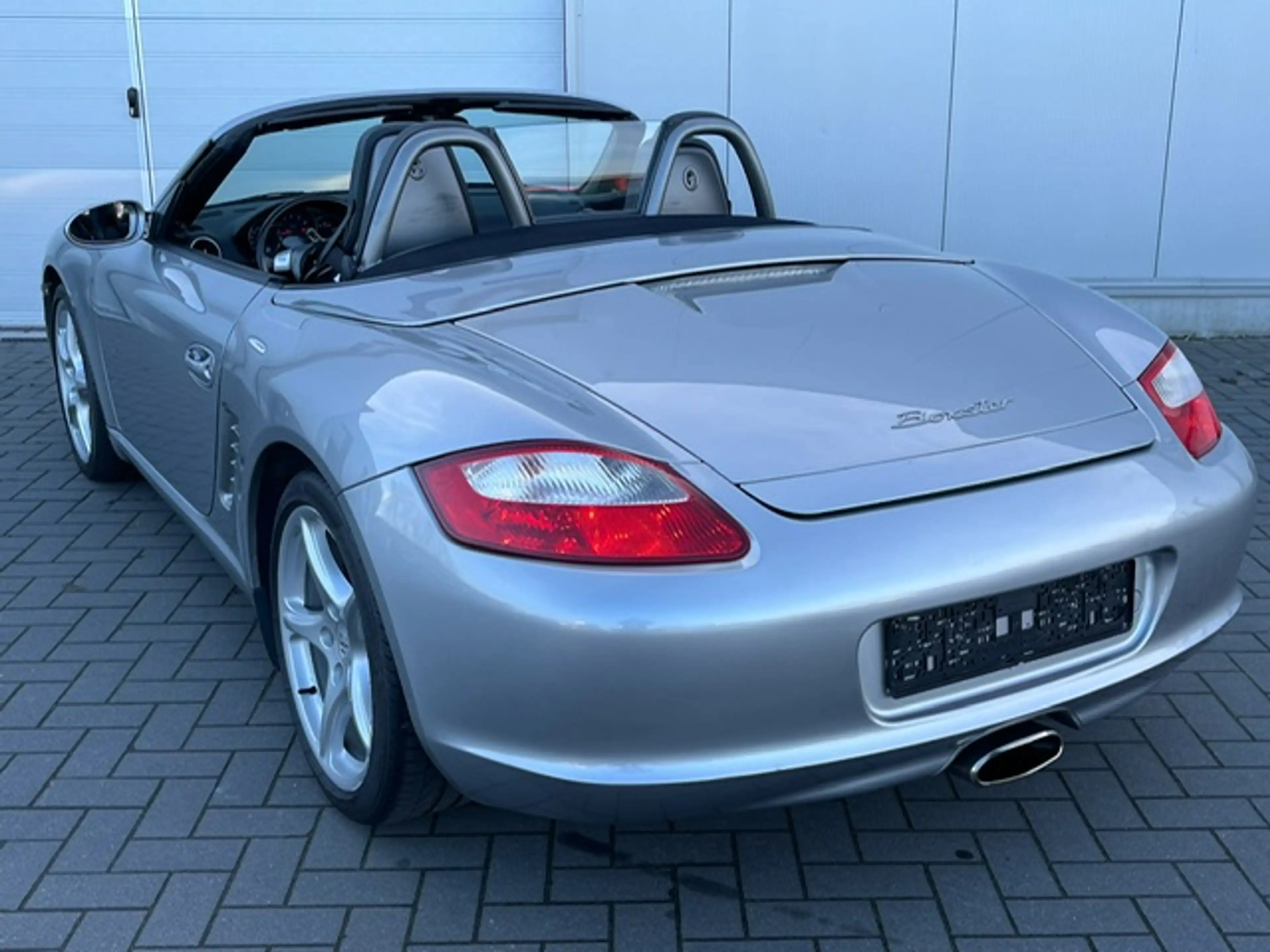 Porsche Boxster Boxster 2.7i MOTEUR NEUF Manuelle-CUIR-Pack Chrono — photo 4