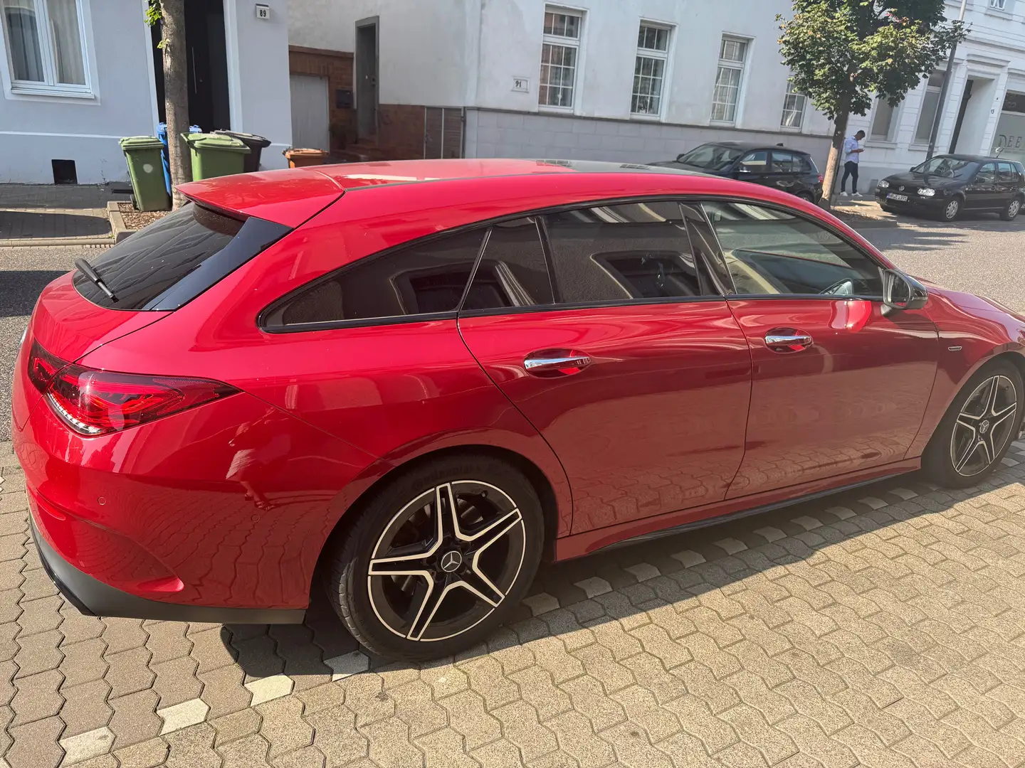Mercedes-Benz CLA 220 CLA 220 d 4Matic Shooting Brake 8G-DCT AMG Line Червоний - 1
