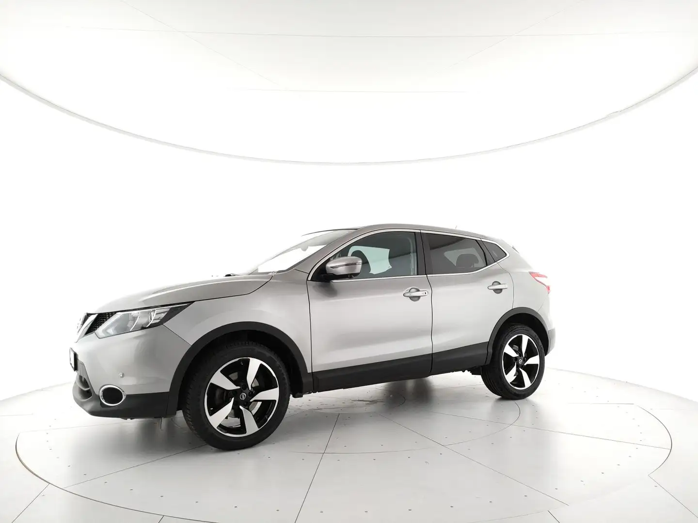 Nissan Qashqai 1.5 dci 110cv 360 2wd - 2