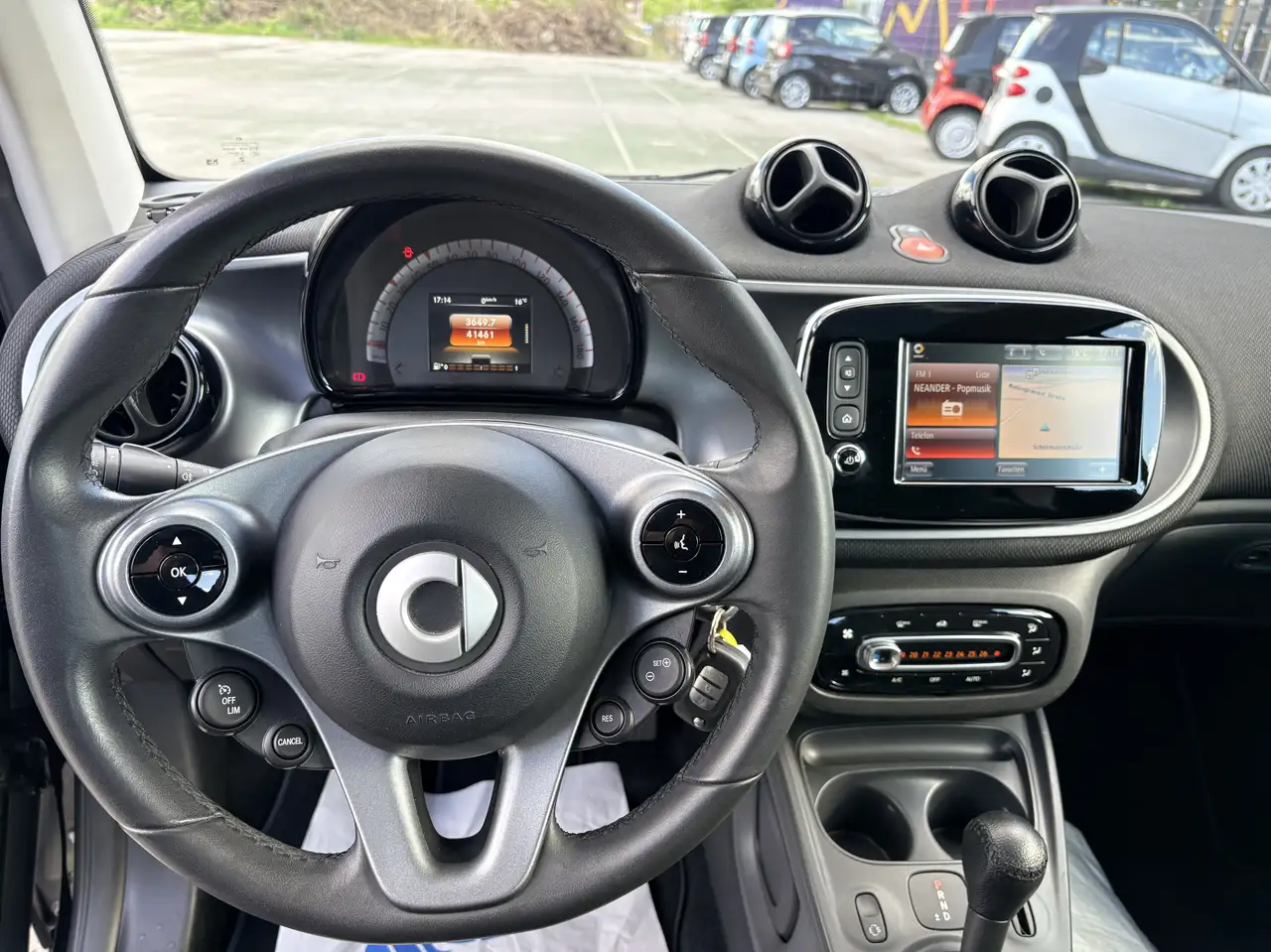 smart forTwo 90PS,KLIMA,SITZH,SERVO,NAVI,LED,PANORA,INSP+TÜV 14
