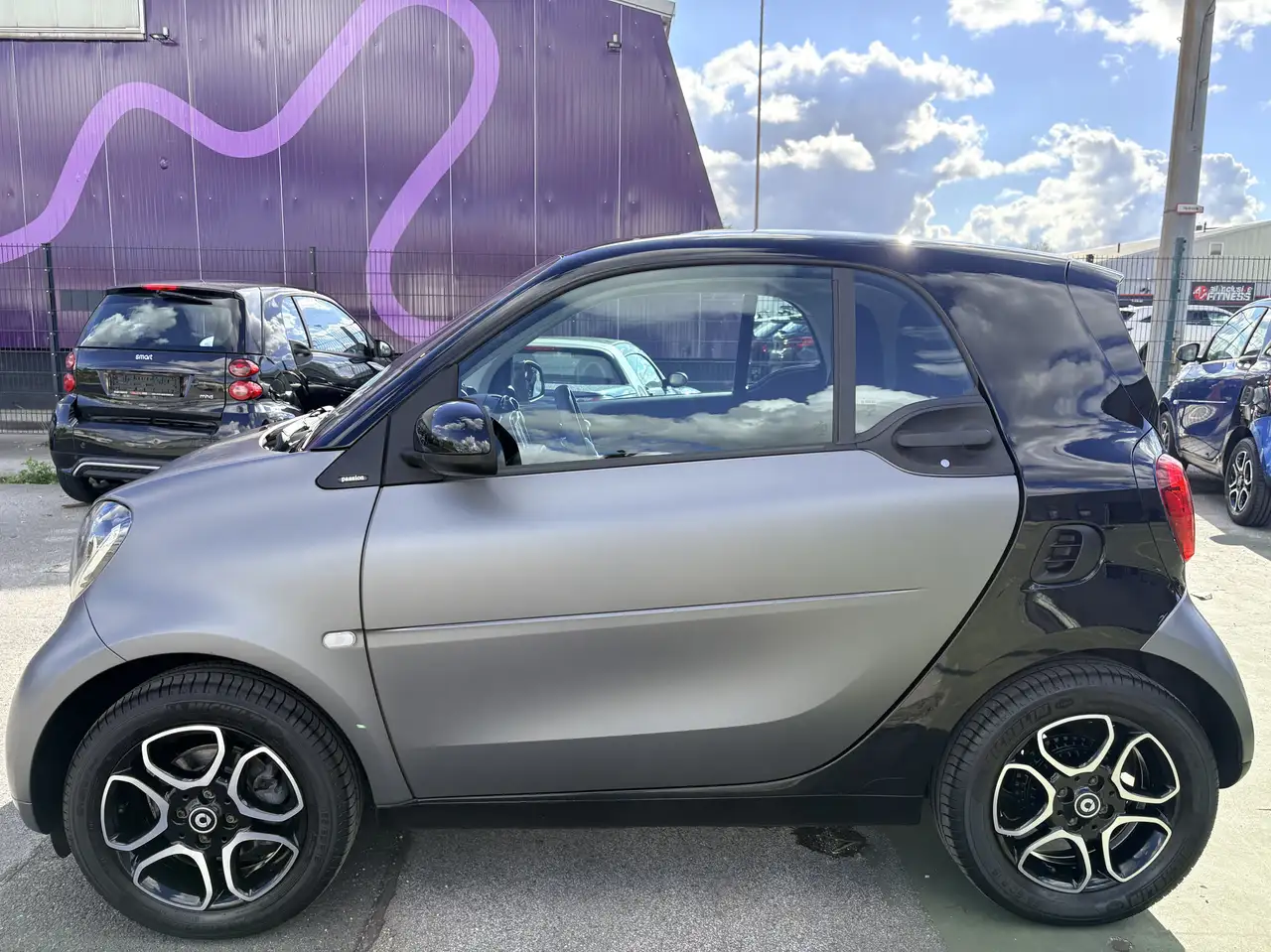smart forTwo 90PS,KLIMA,SITZH,SERVO,NAVI,LED,PANORA,INSP+TÜV 2
